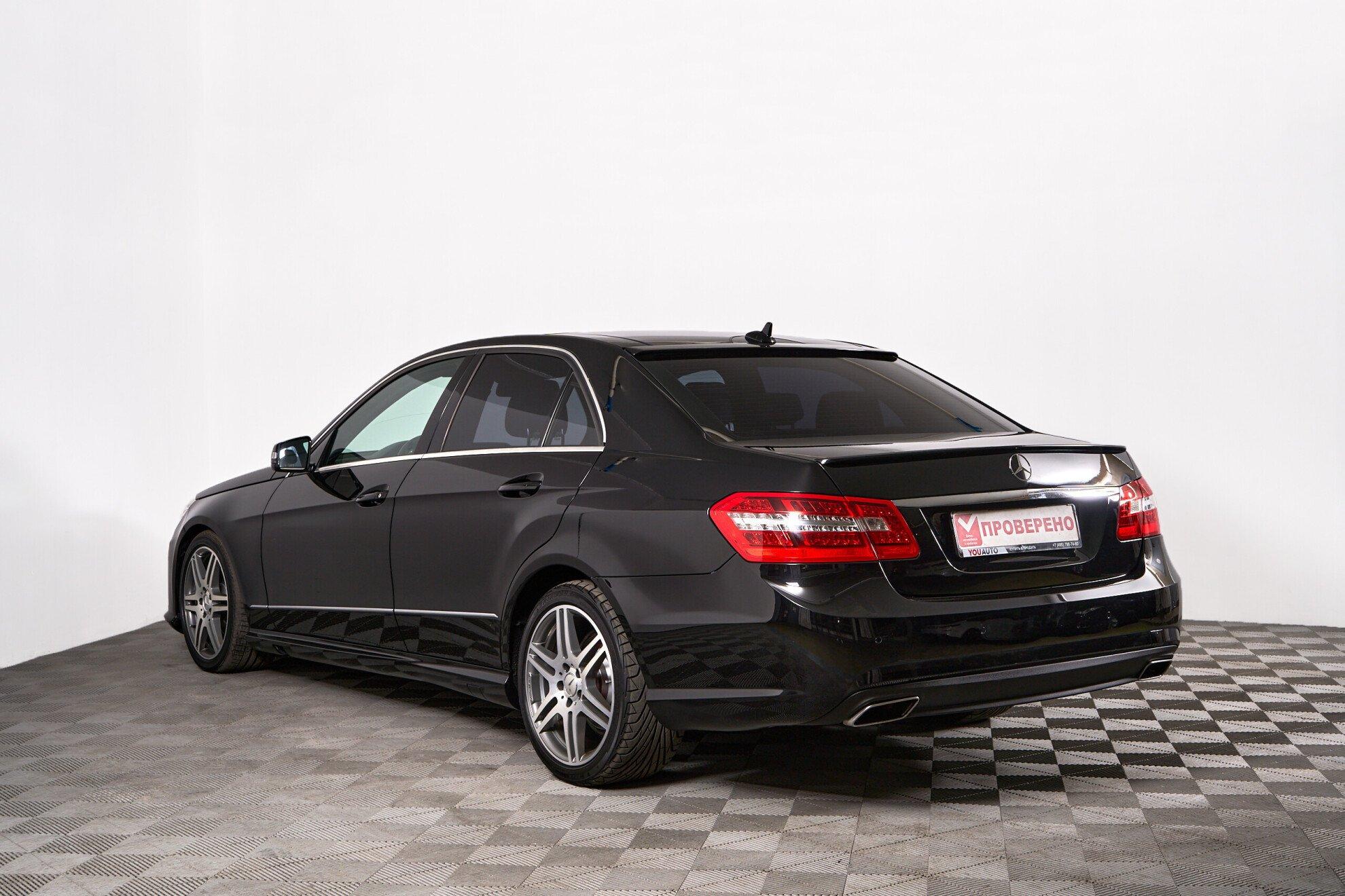 Mercedes-Benz E-Класс 2012, черный