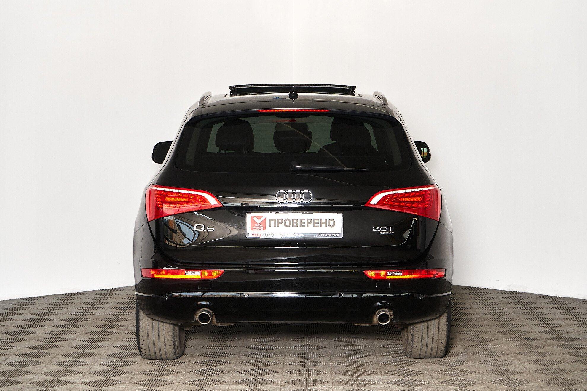 Audi Q5 2011, черный