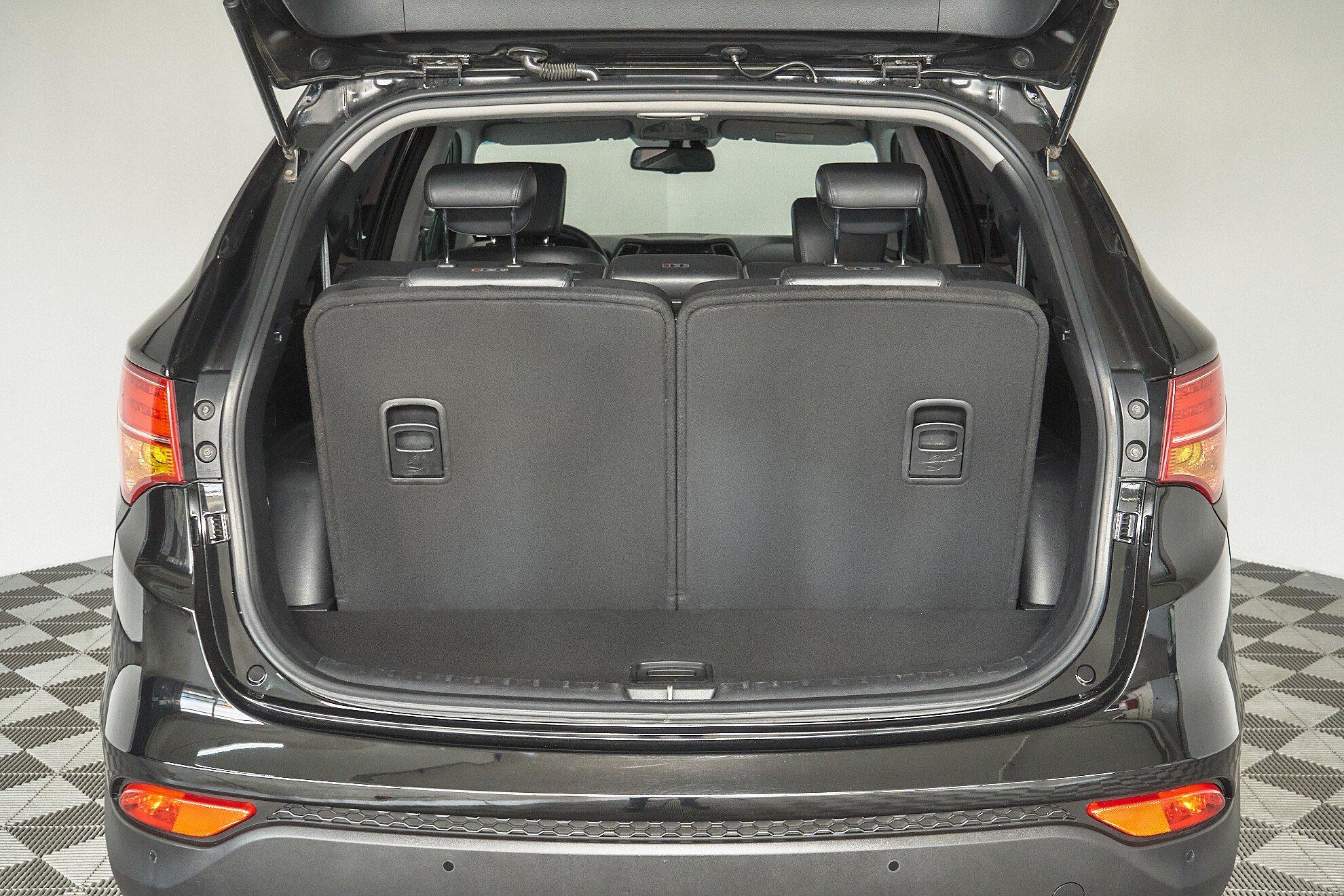 Hyundai Santa Fe 2013, черный