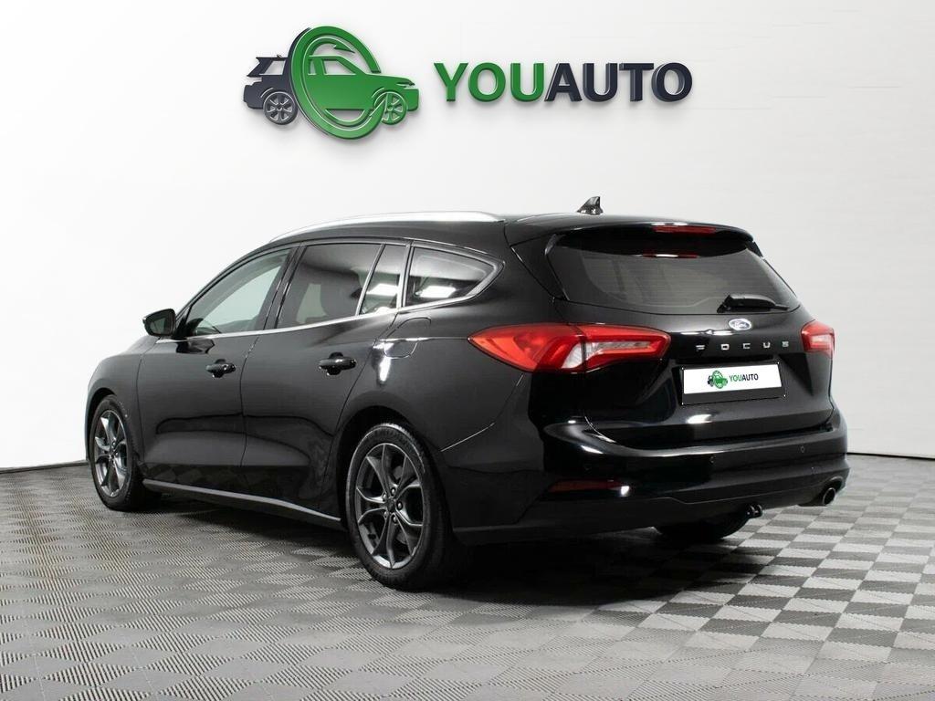 Ford Focus 2020, черный