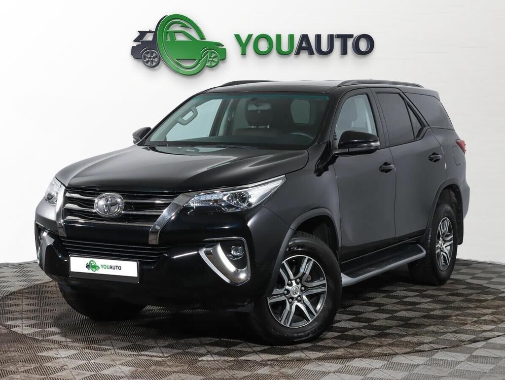 Toyota Fortuner 2020, черный