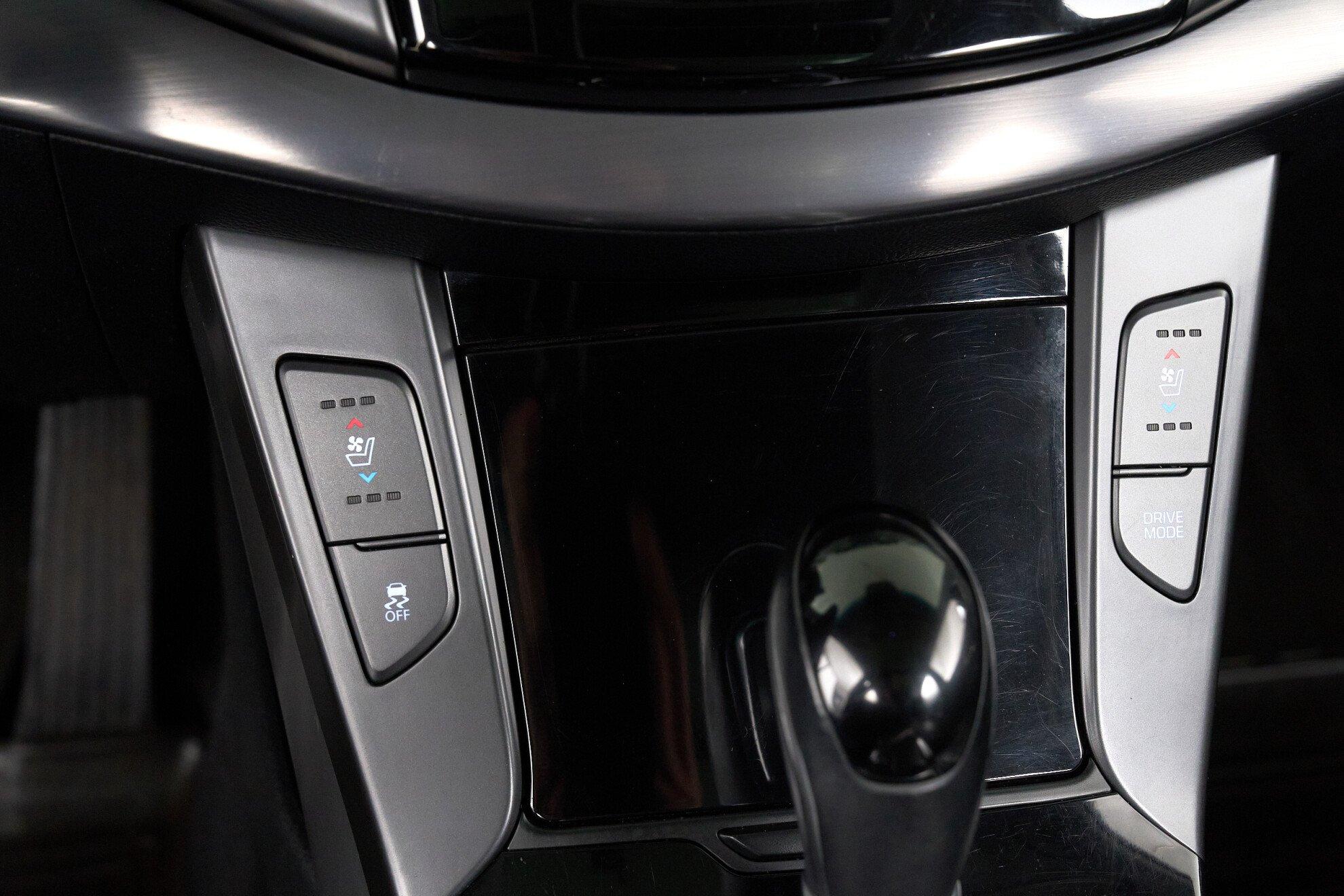 Hyundai i40 2014, черный