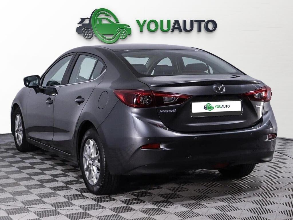 Mazda 3 2018, серый