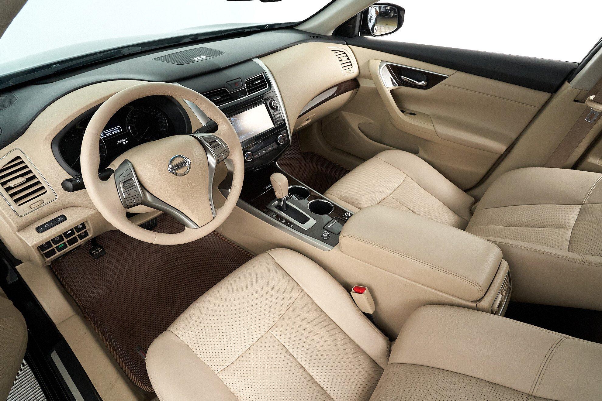 Nissan Teana 2014, черный