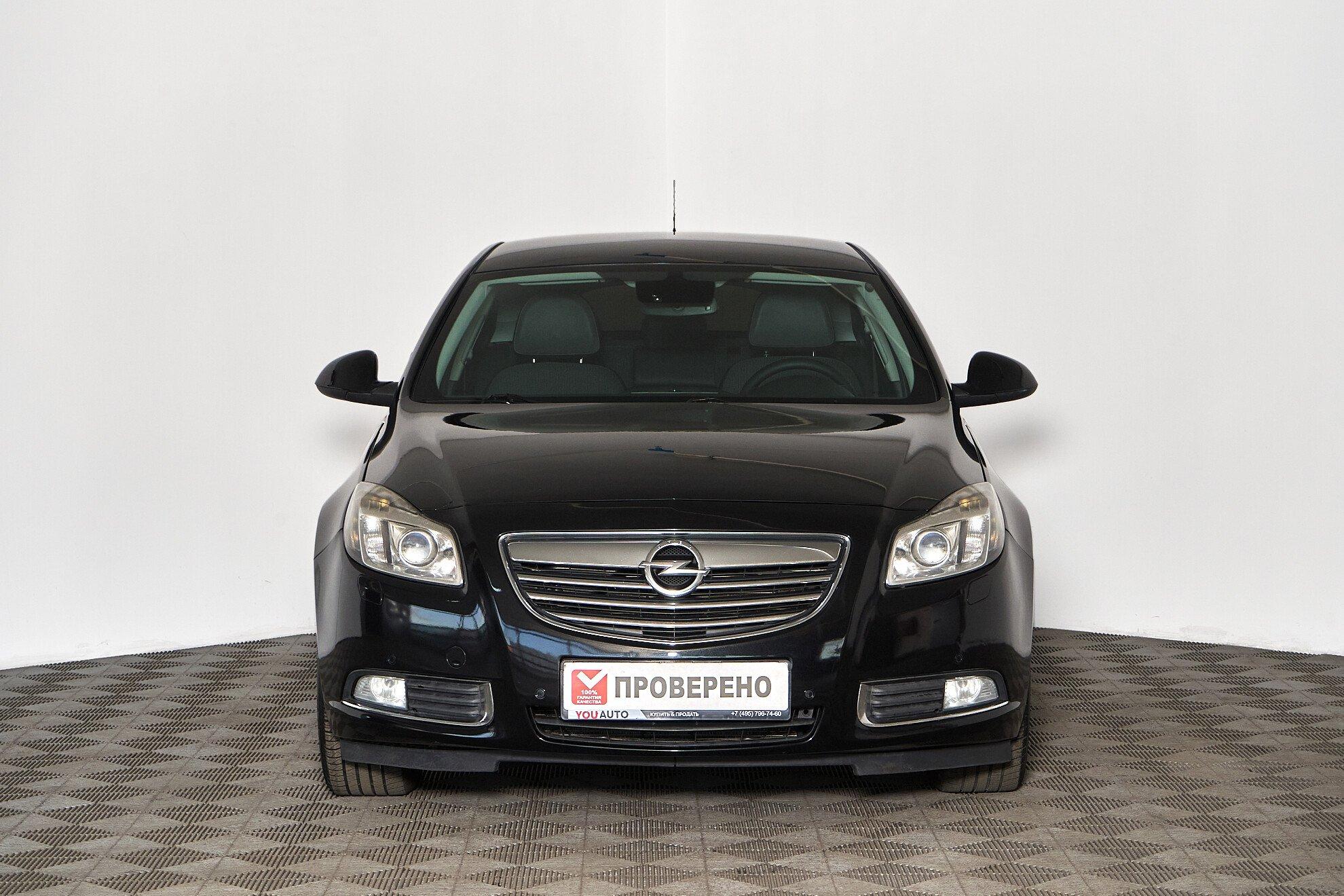 Opel Insignia 2011, черный