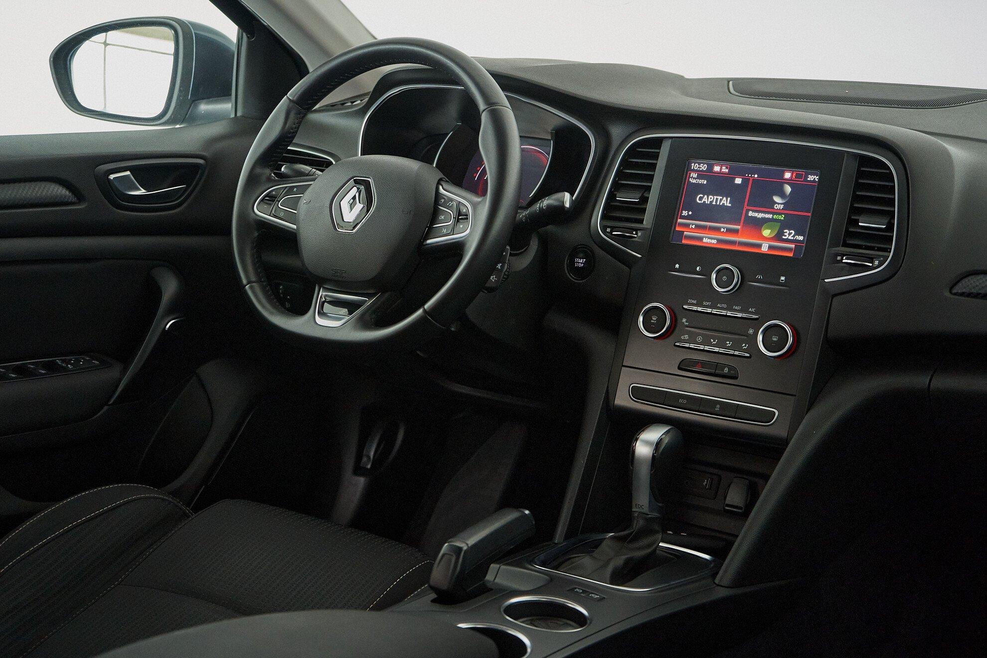 Renault Megane 2018, серый