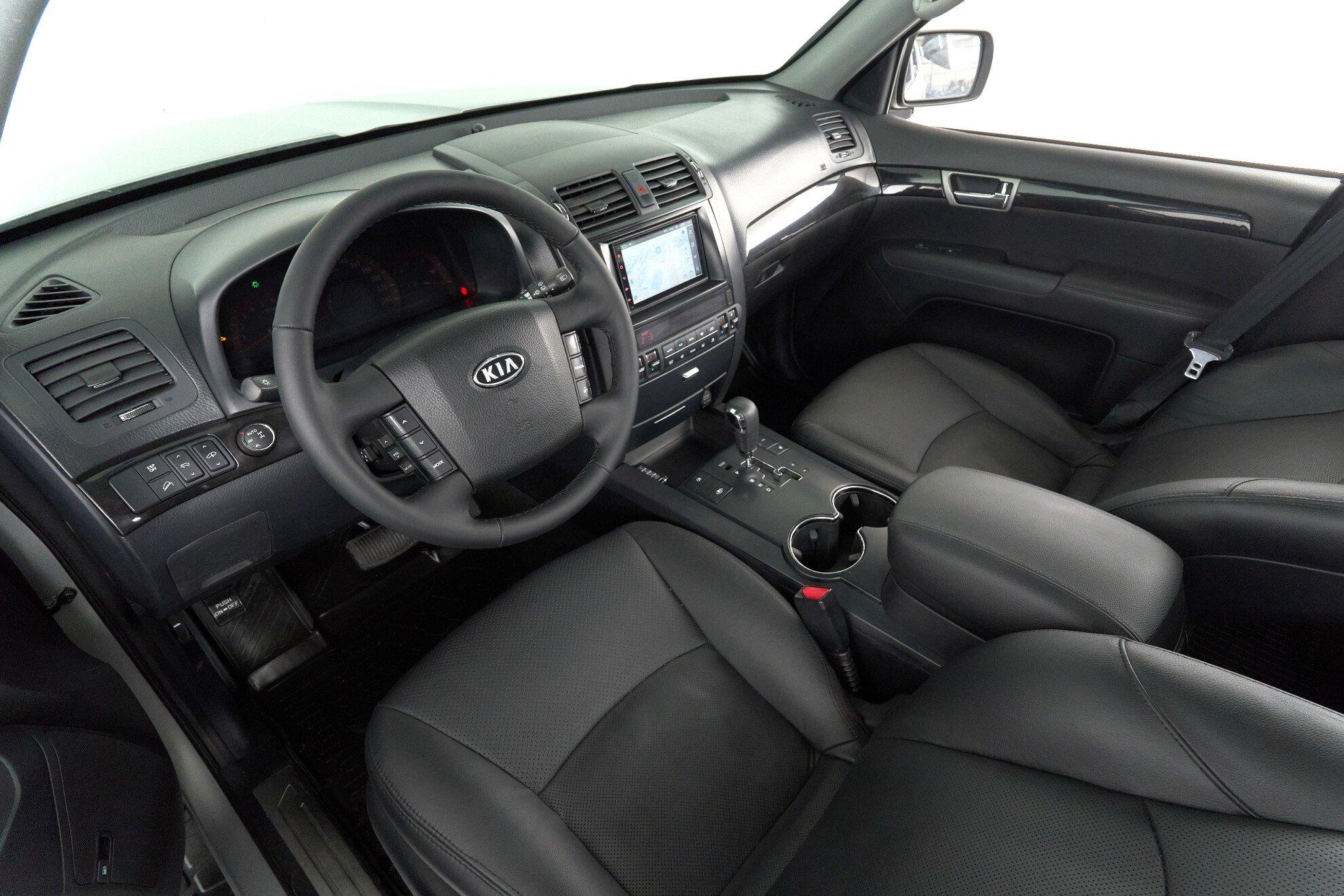 Kia Mohave 2012, серебряный