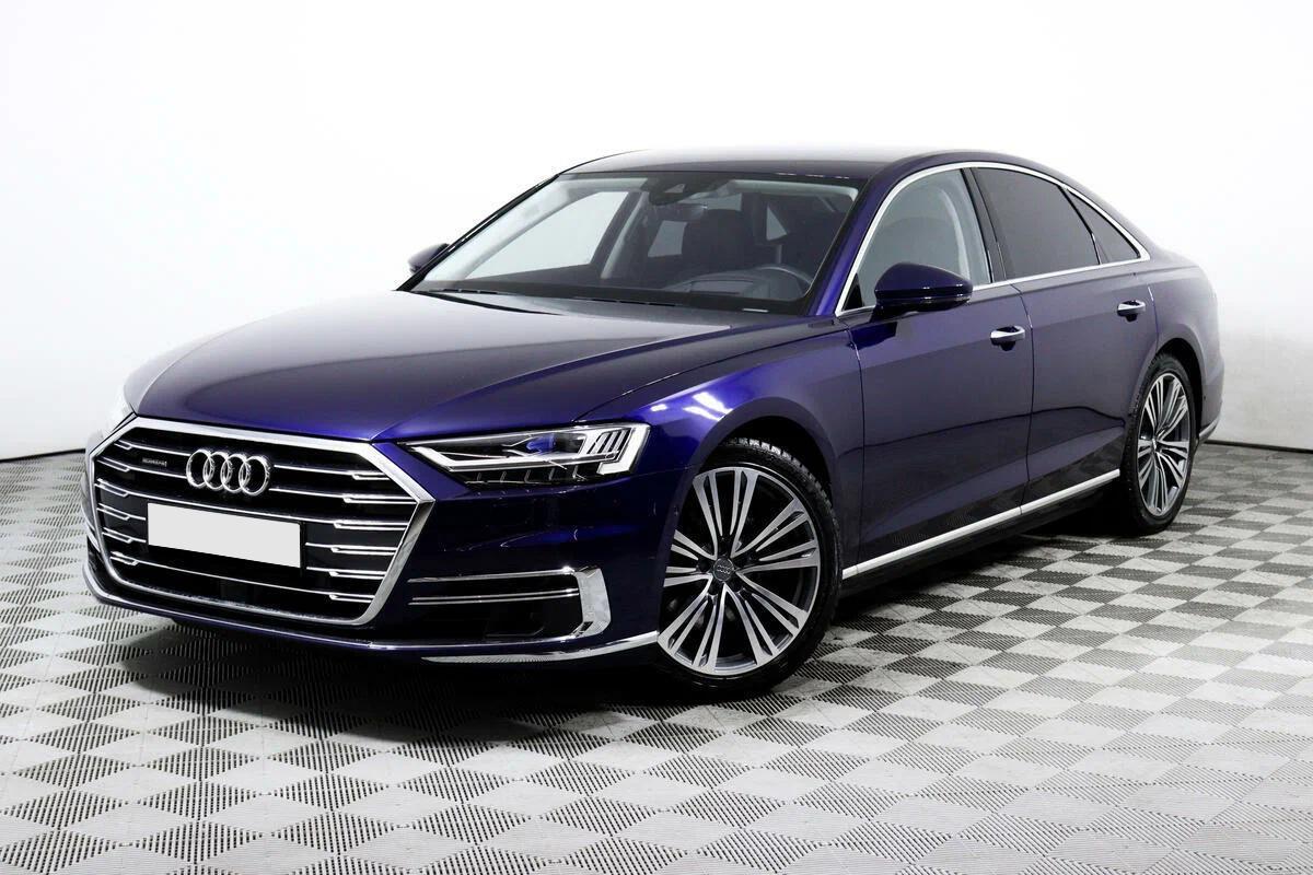 Audi A8 2018, синий