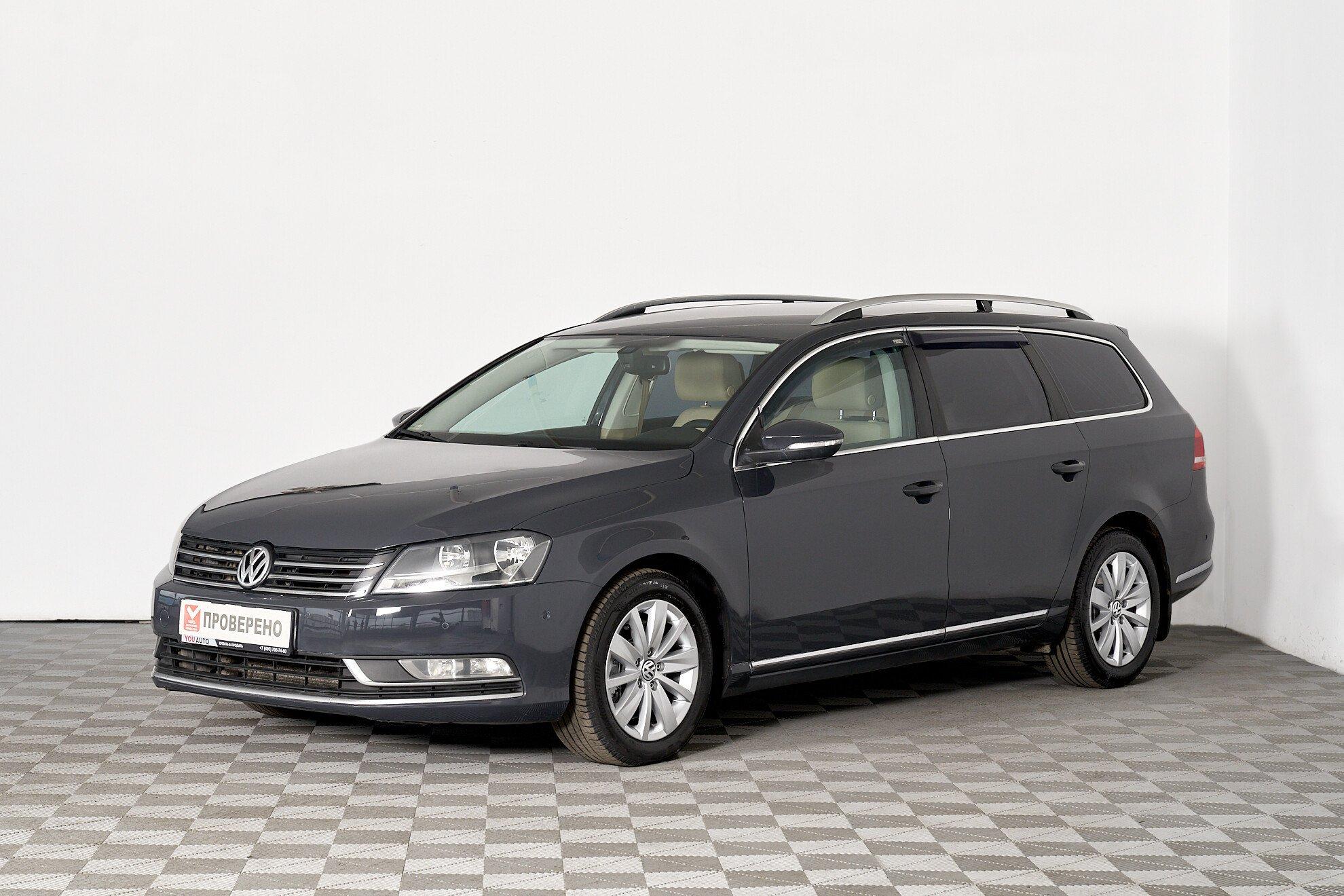 Volkswagen Passat 2012, серый