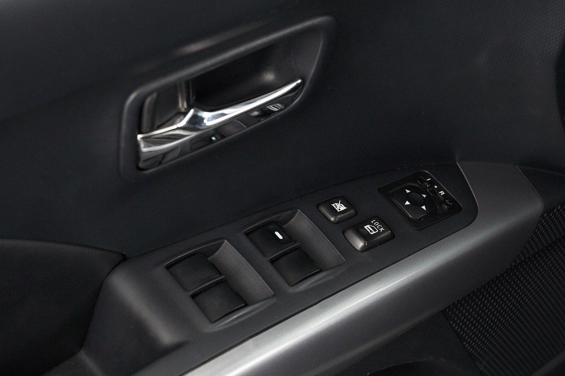 Mitsubishi Outlander 2008, черный