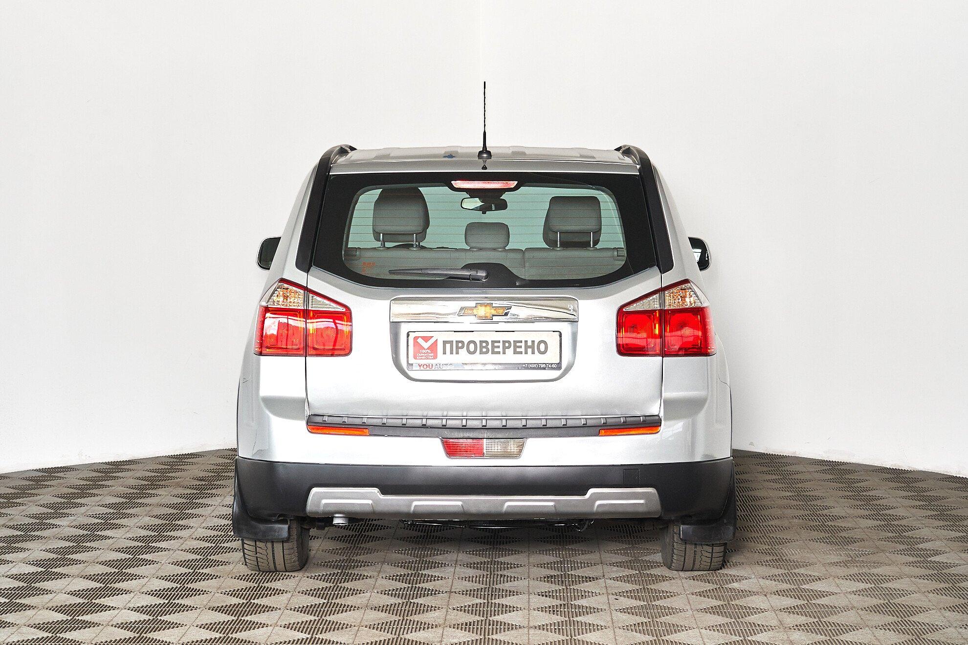 Chevrolet Orlando 2012, серебряный