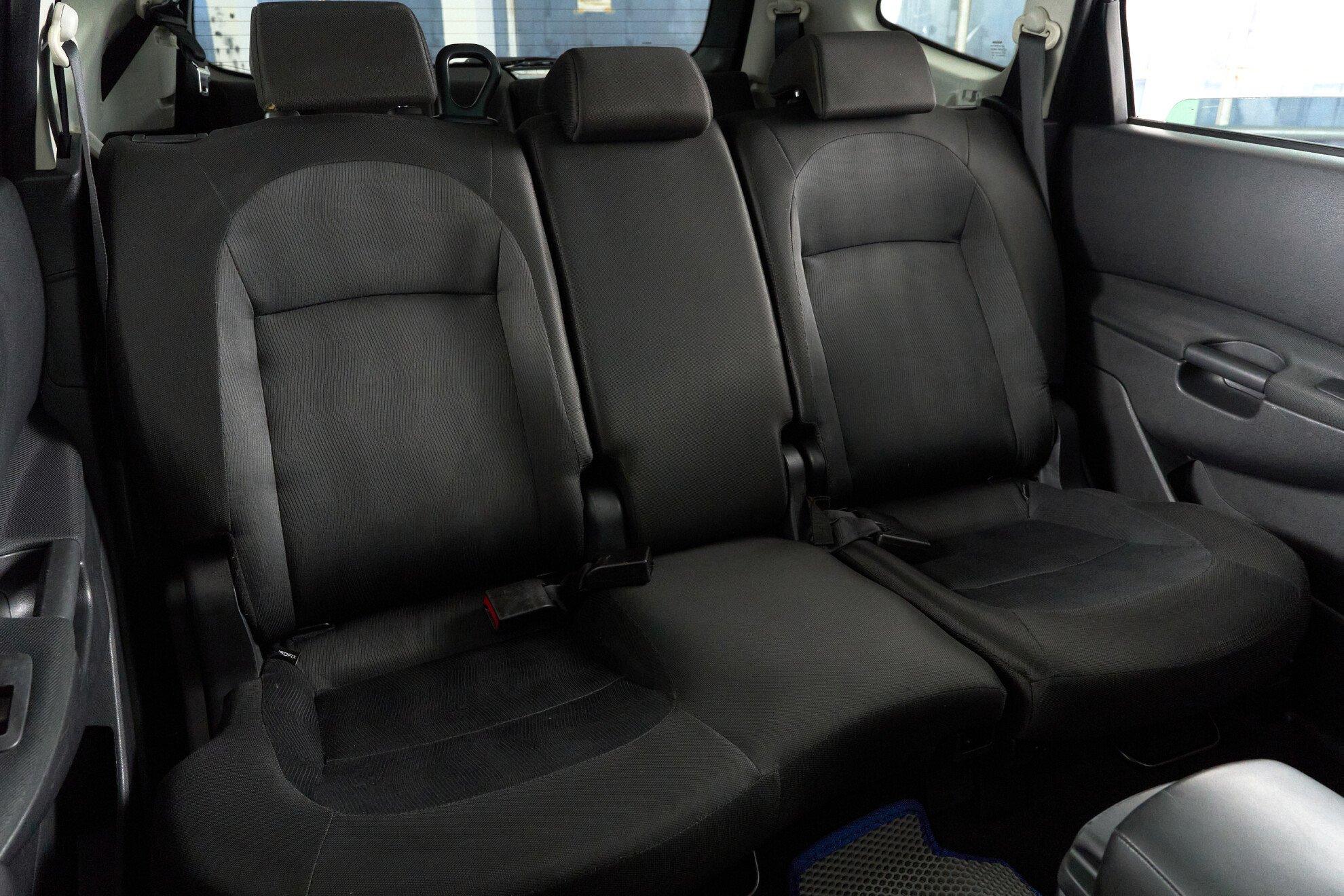 Nissan Qashqai+2 2010, черный