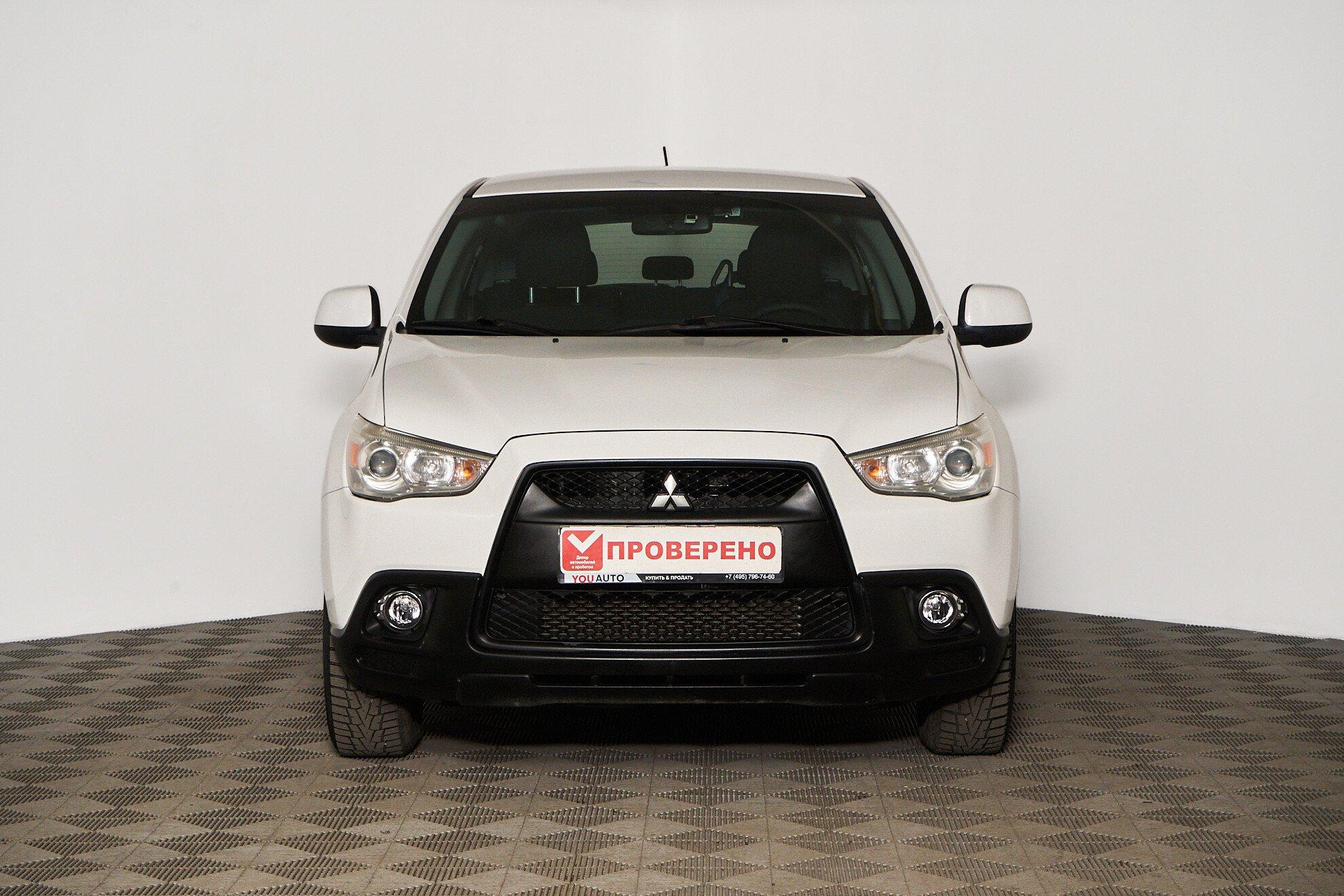Mitsubishi ASX 2012, белый