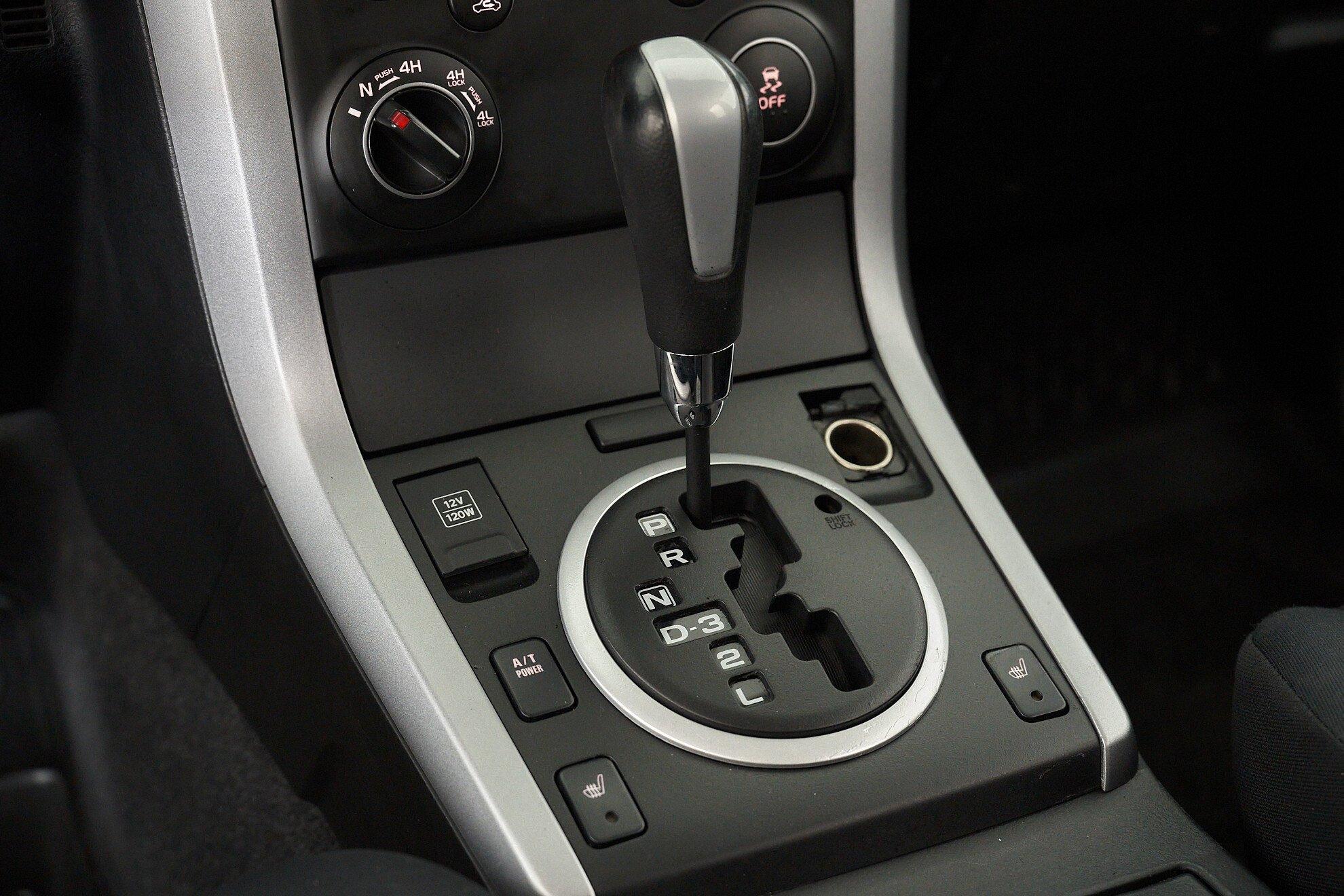Suzuki Grand Vitara 2014, черный