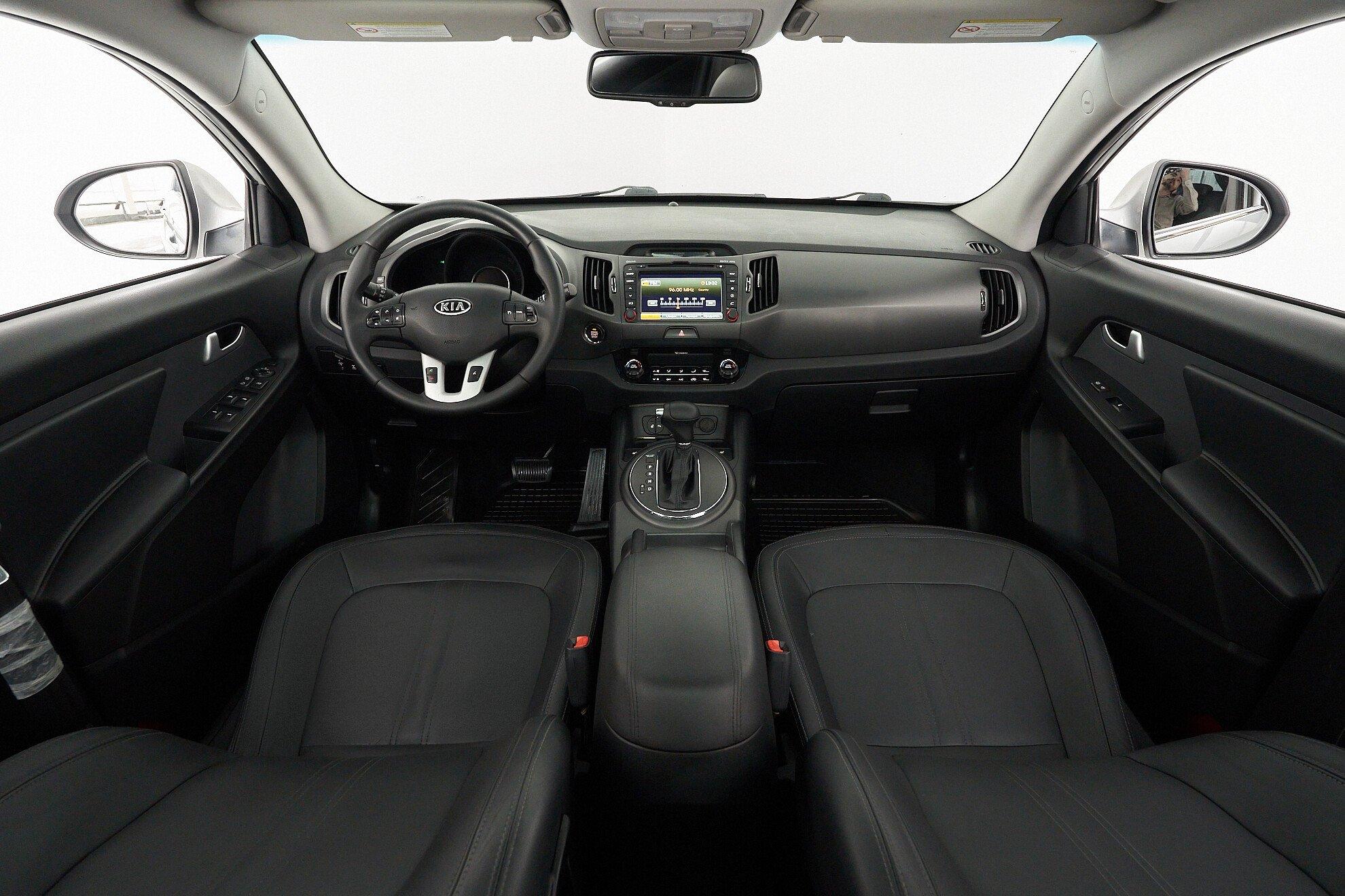 Kia Sportage 2011, серебряный