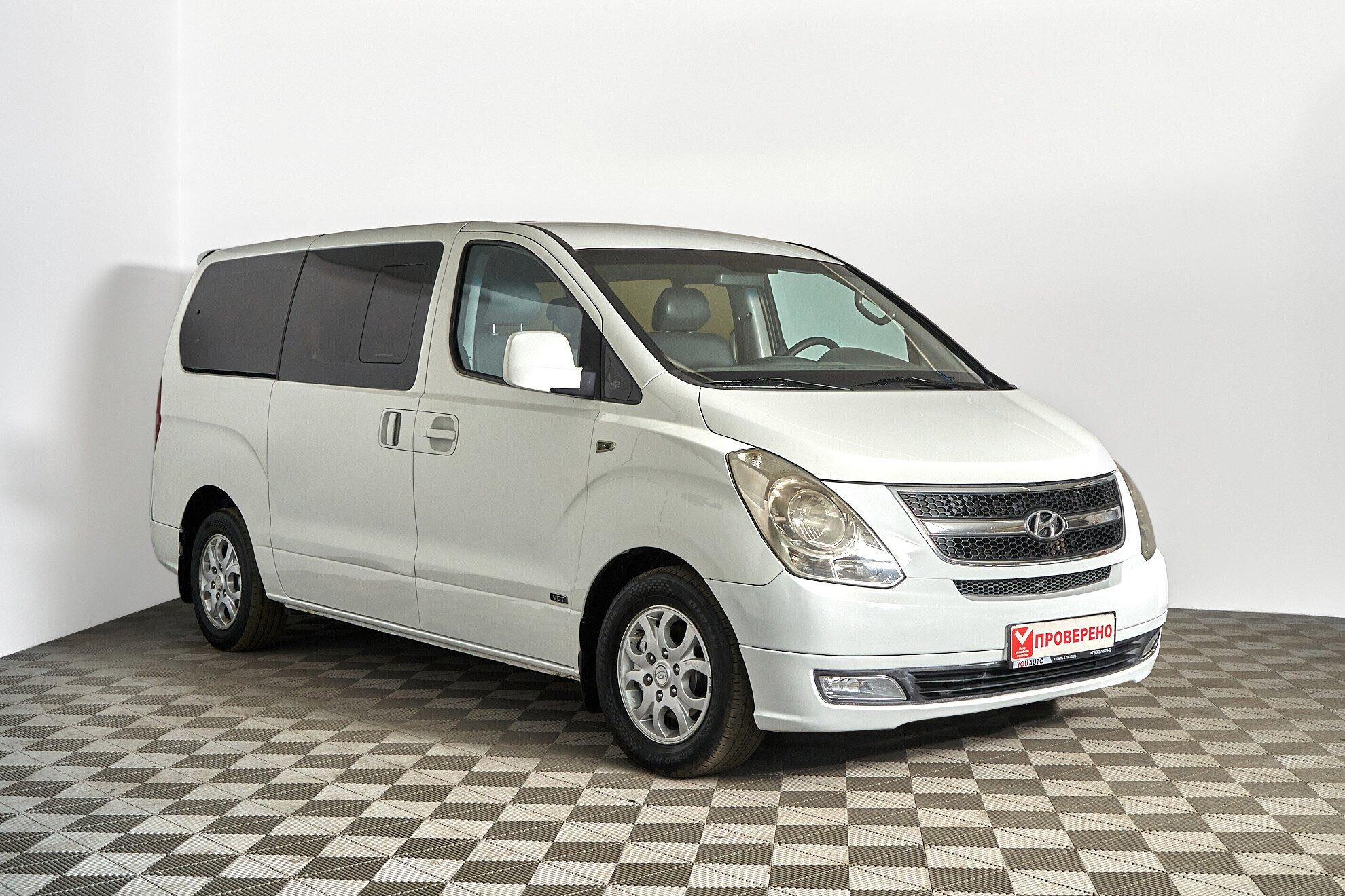 Hyundai Grand Starex 2008, белый