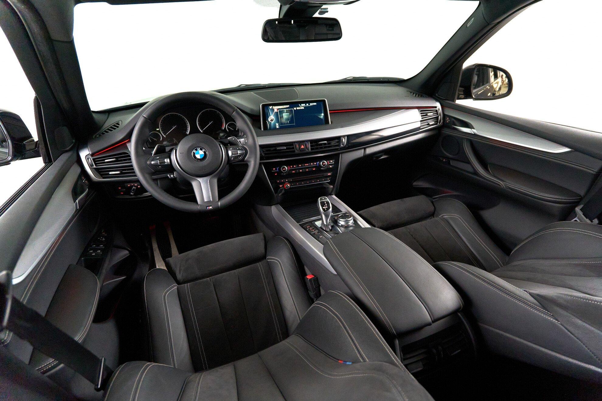 BMW X5 2017, синий