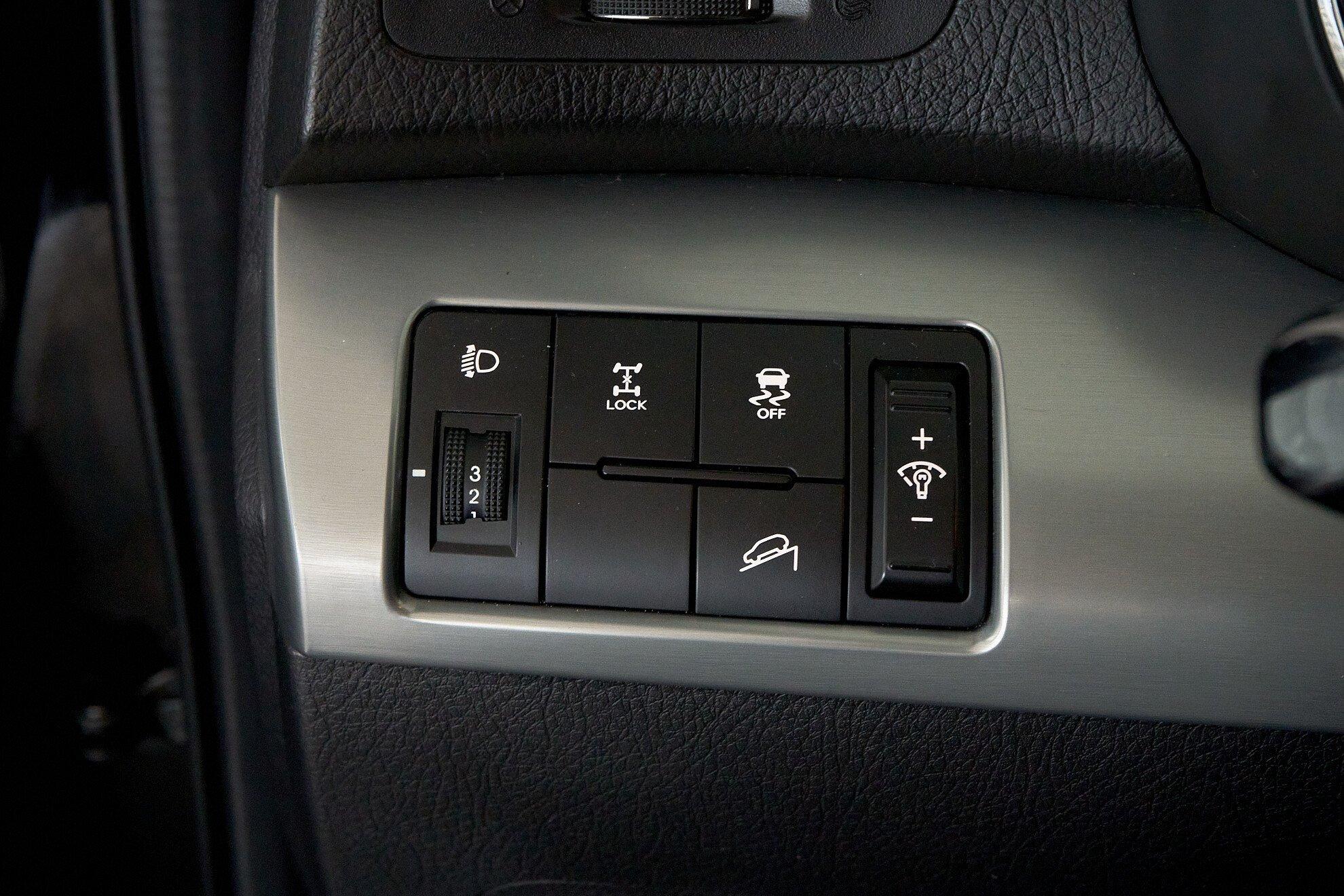 Kia Sorento 2011, черный