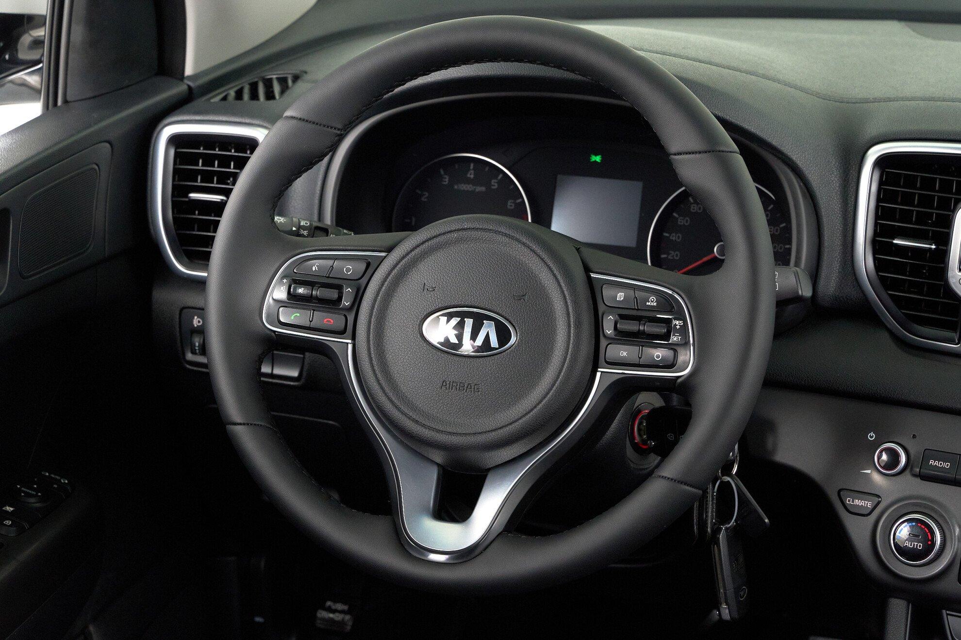 Kia Sportage 2017, белый