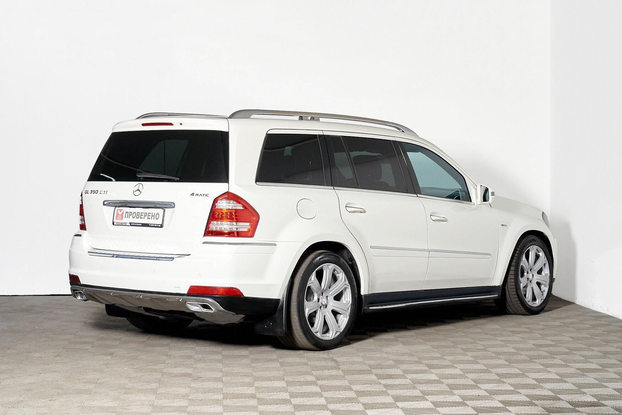 Mercedes-Benz GL-Класс 2011, белый