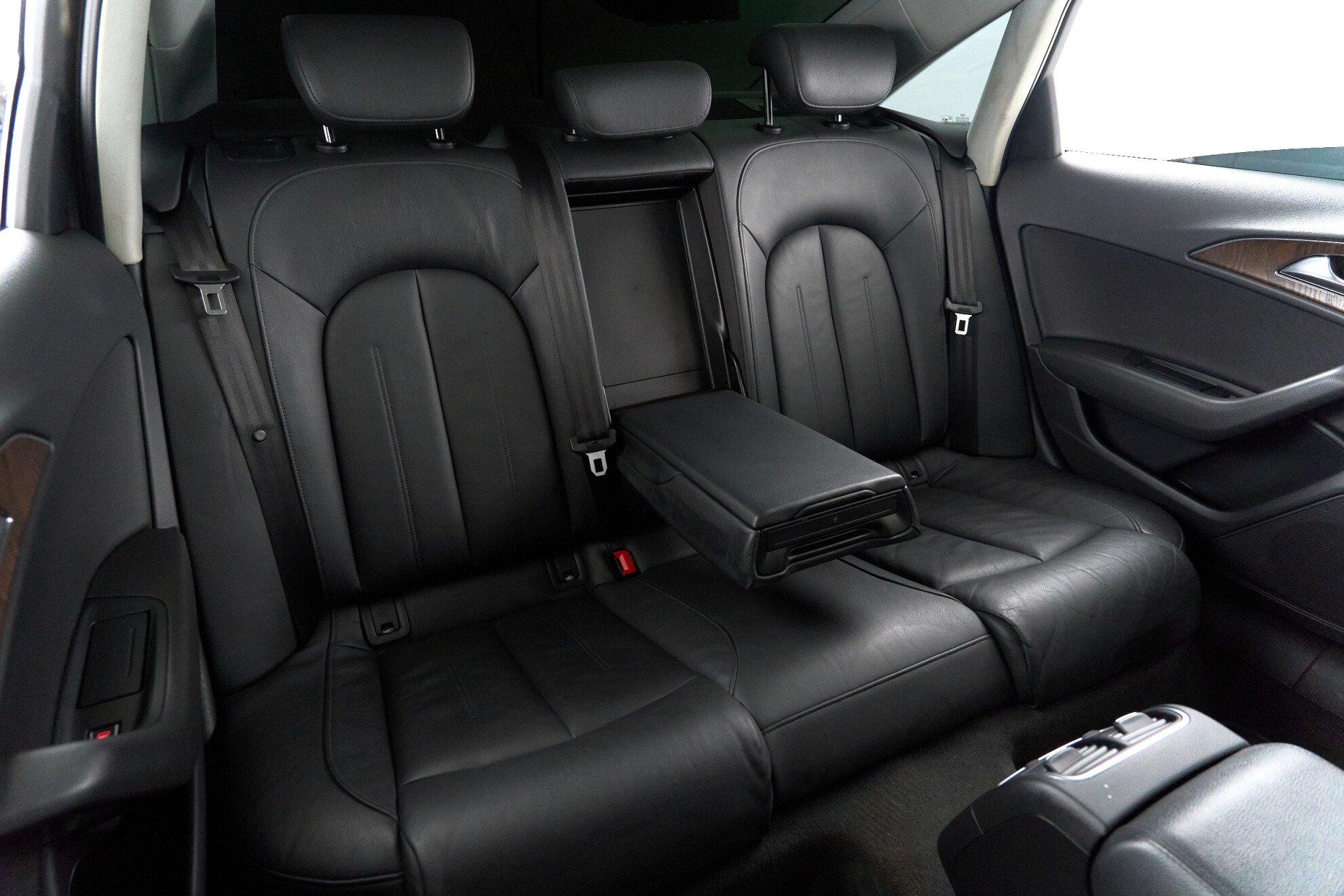 Audi A6 2014, черный