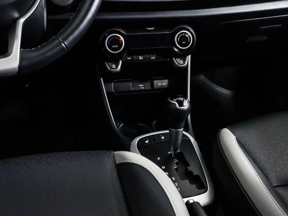 Kia Picanto 2021, черный