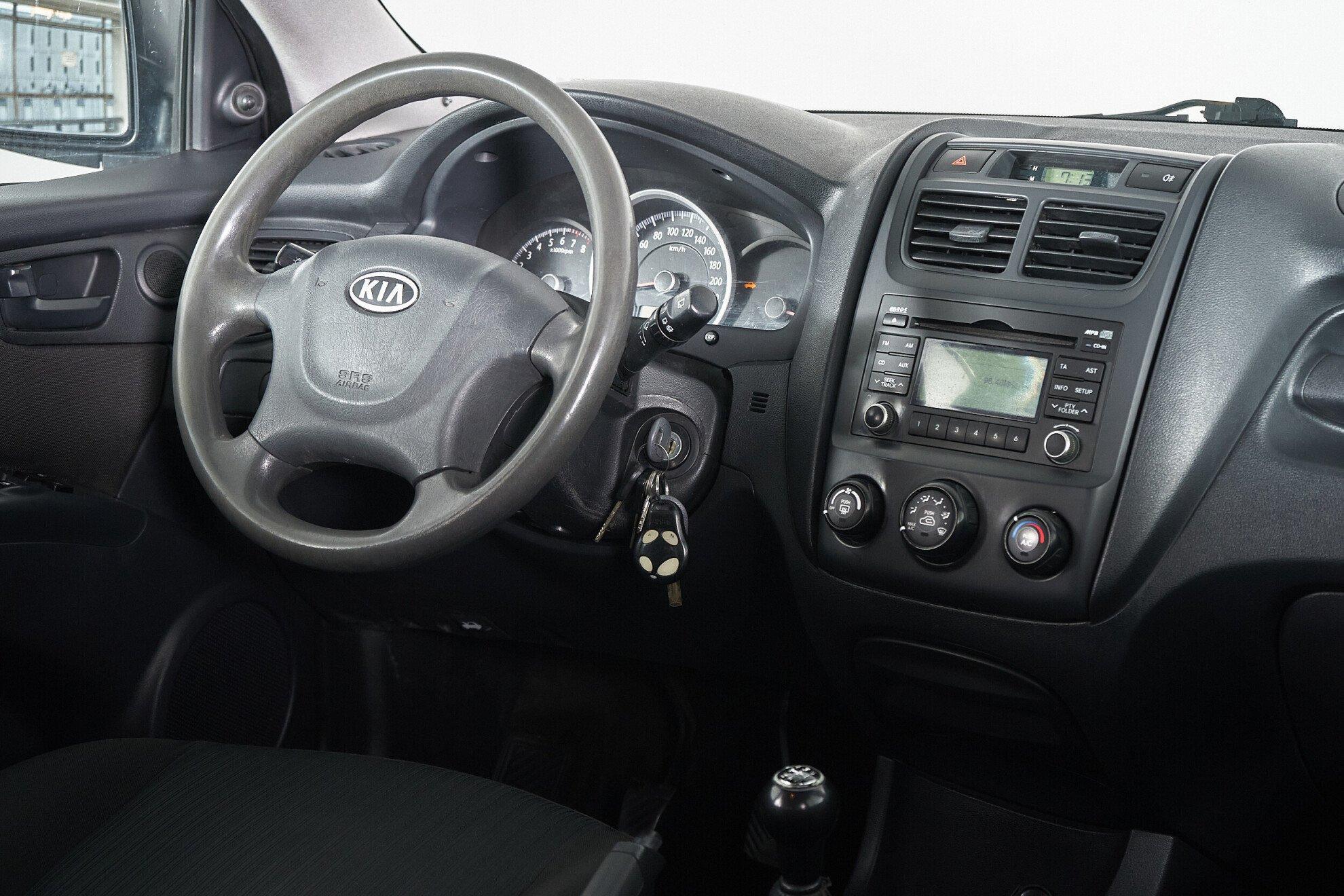 Kia Sportage 2010, серый