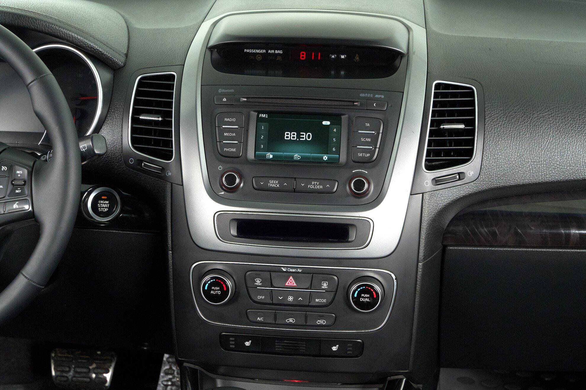 Kia Sorento 2015, зеленый