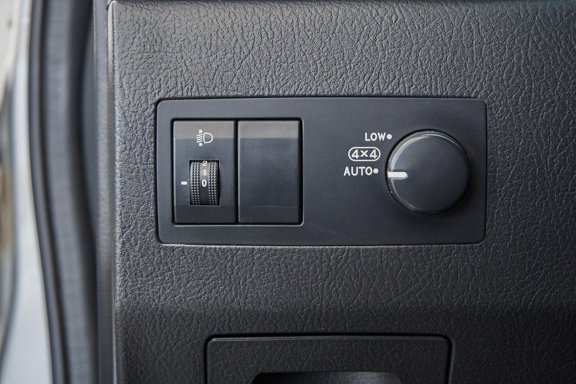 Kia Sorento 2008, серебряный