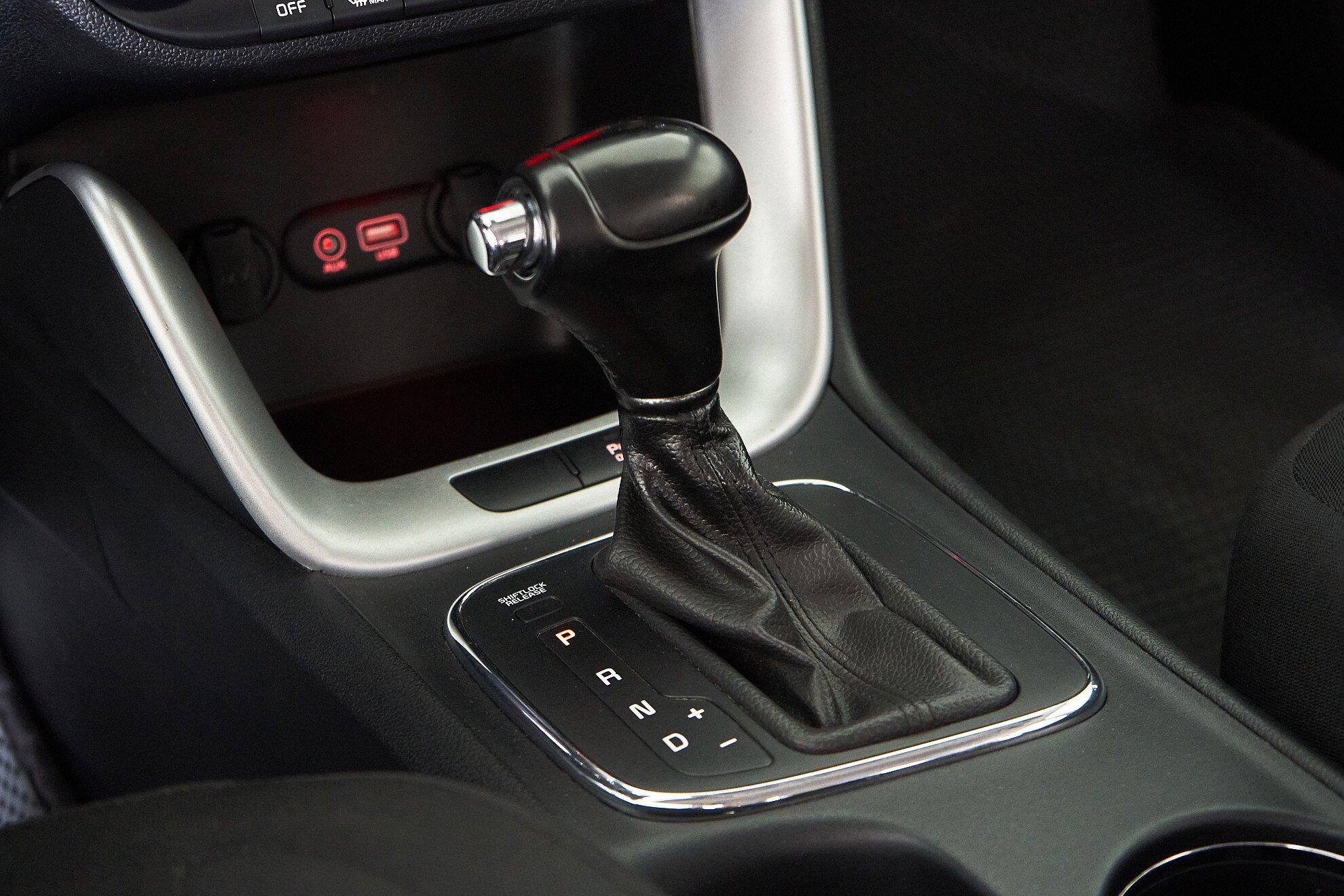 Kia Ceed 2018, белый