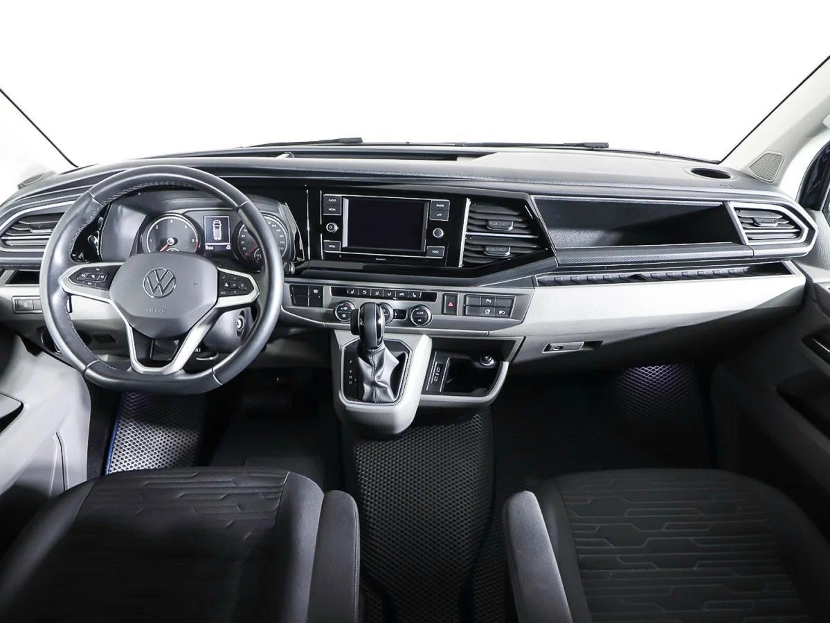 Volkswagen Caravelle 2021, синий