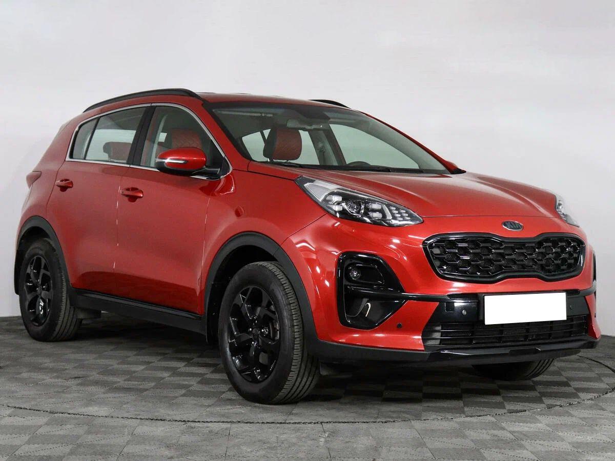 Kia Sportage 2021, красный