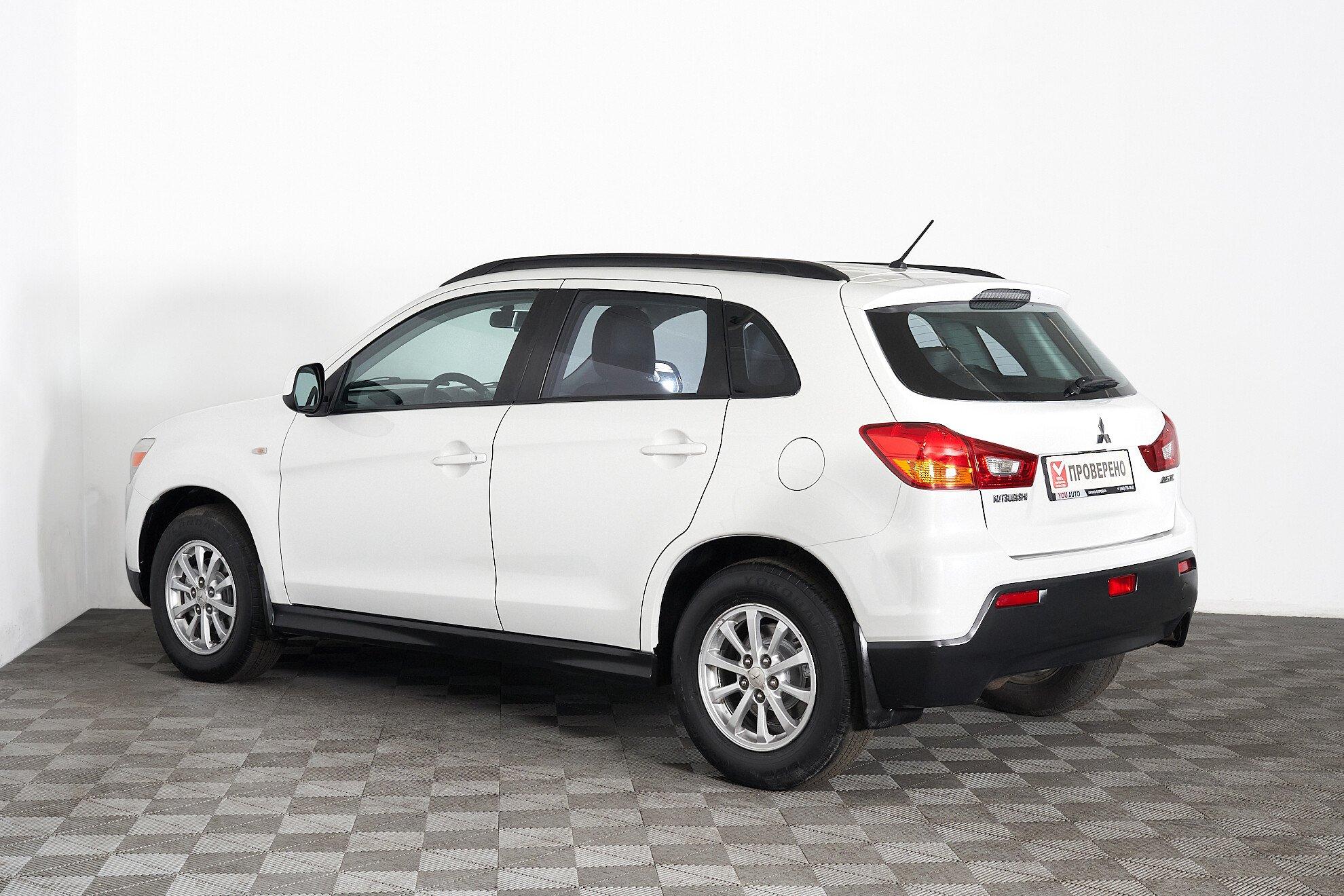 Mitsubishi ASX 2012, белый