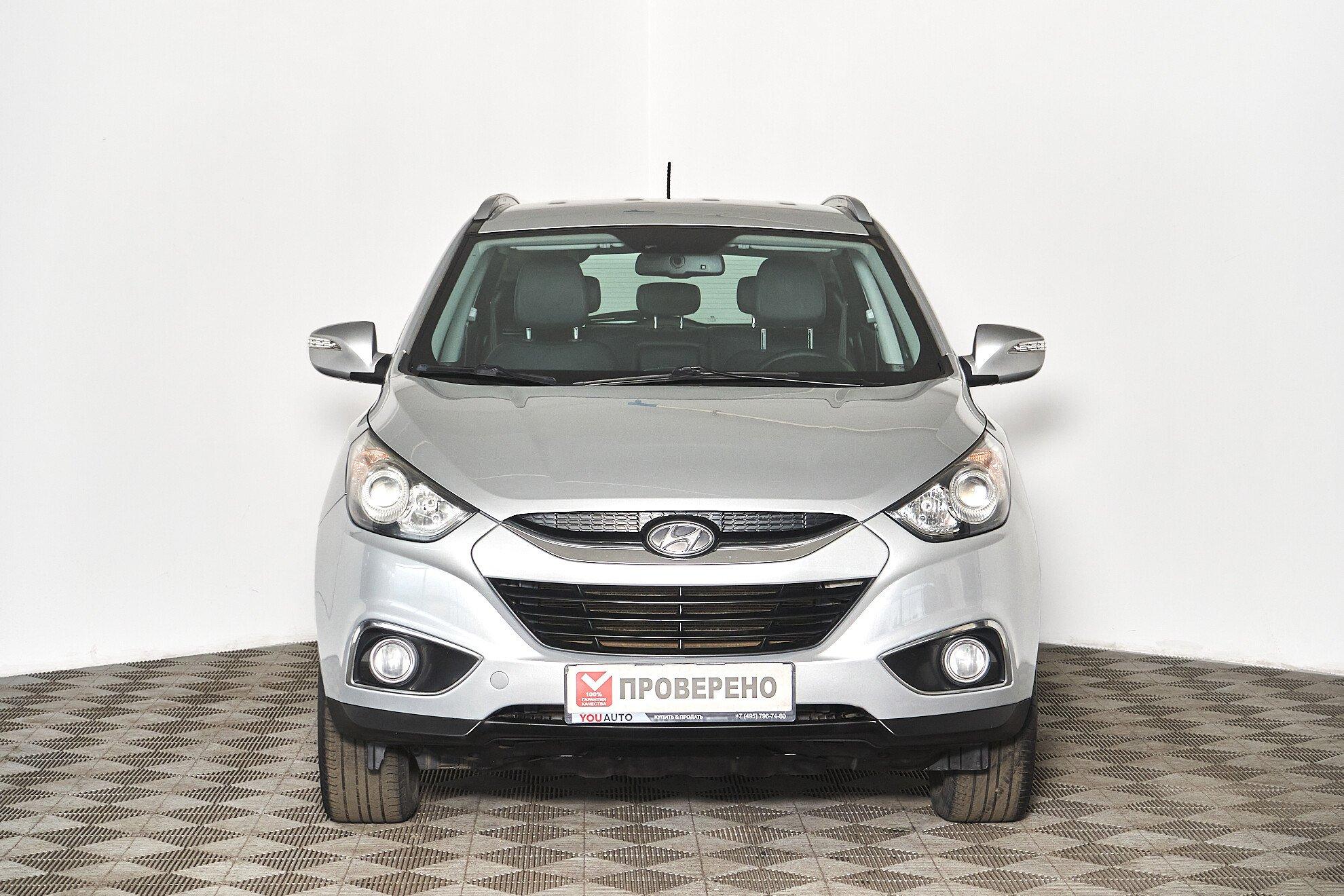 Hyundai ix35 2013, серебряный