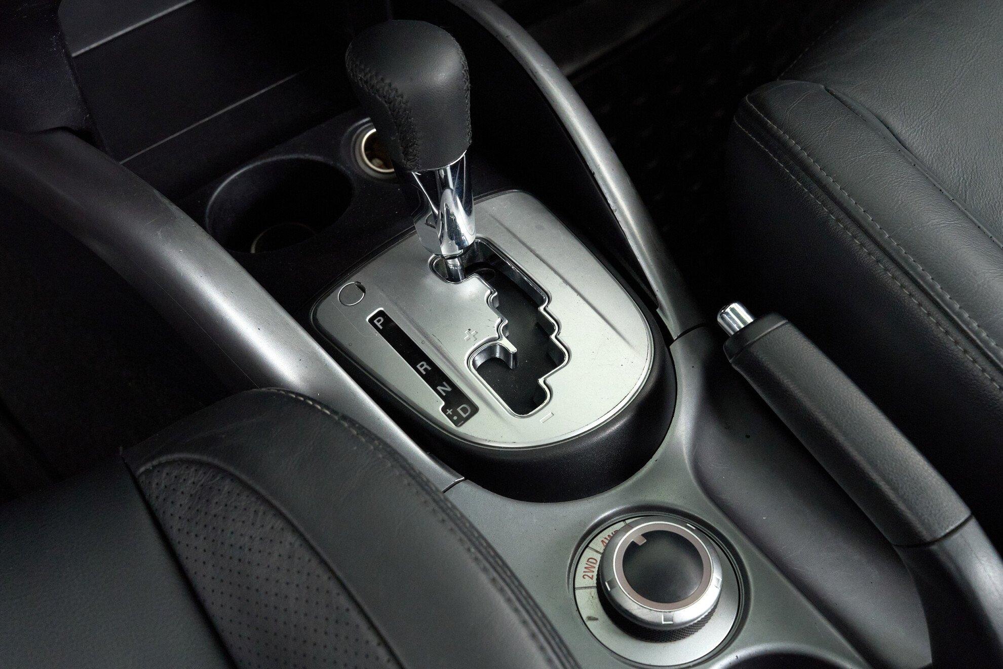 Mitsubishi Outlander 2008, черный