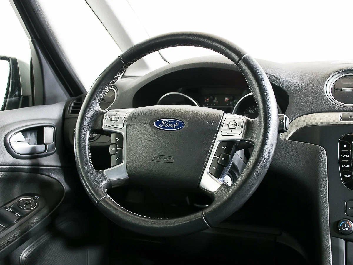 Ford Galaxy 2014, серебряный