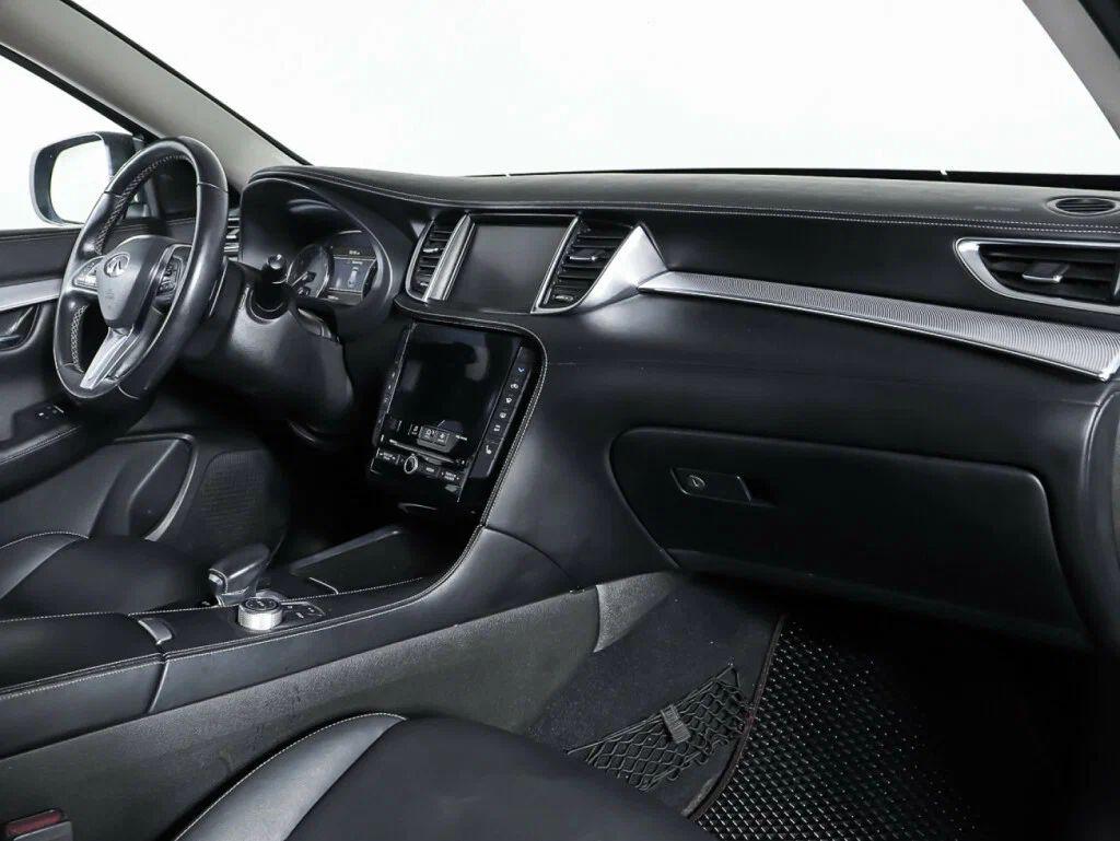 Infiniti QX50 2019, черный