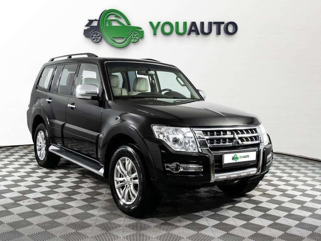Mitsubishi Pajero 2018, черный