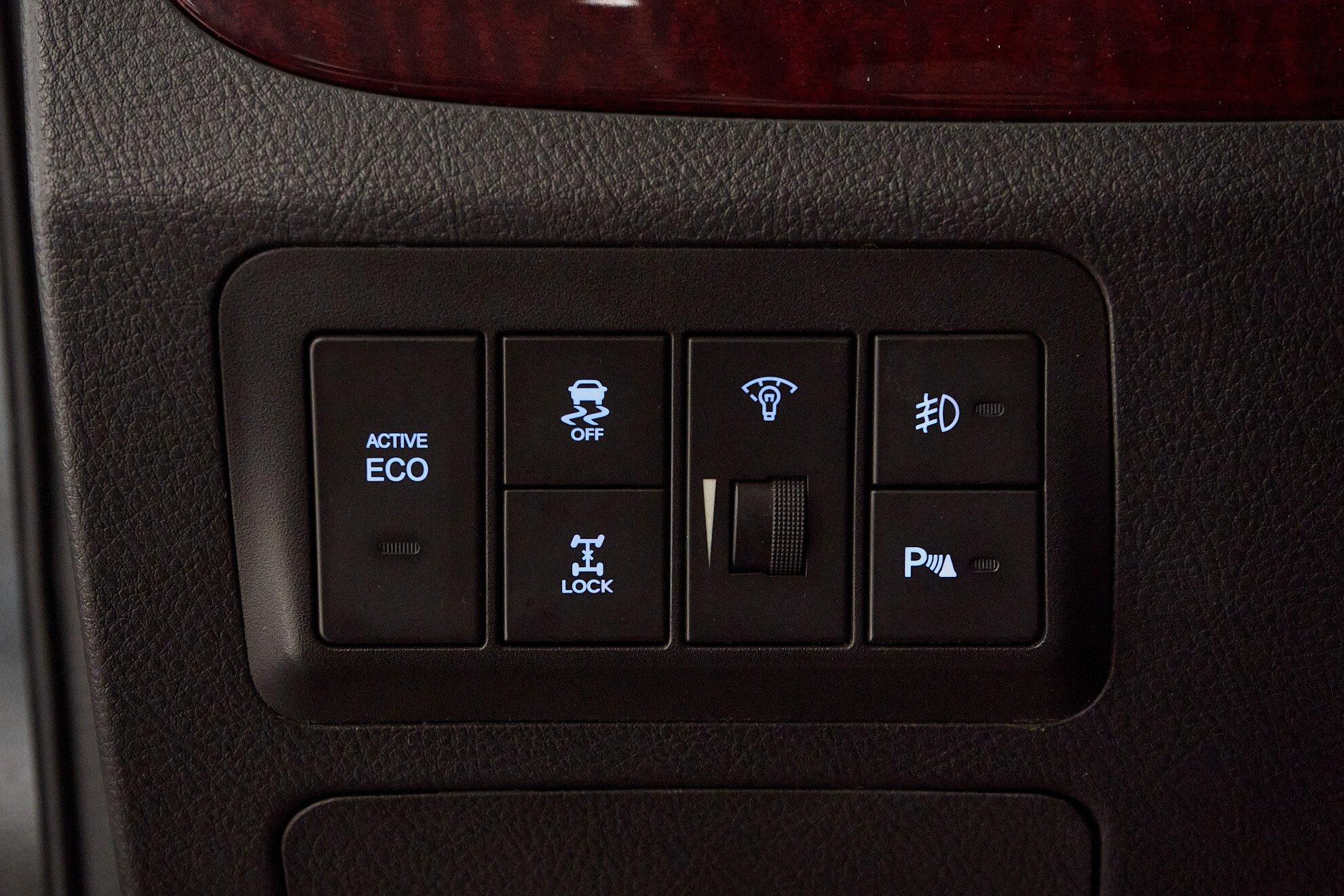 Hyundai Santa Fe 2011, черный
