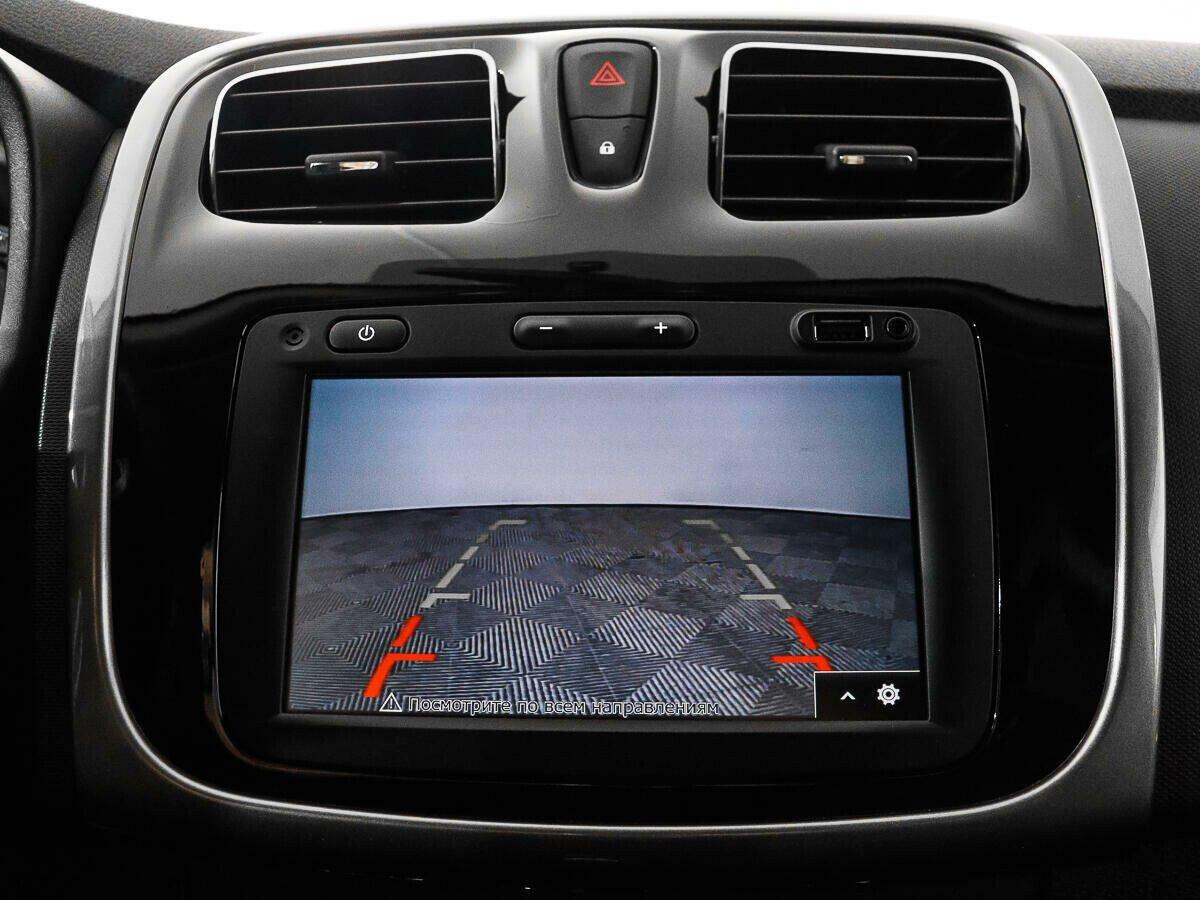 Renault Sandero 2018, синий