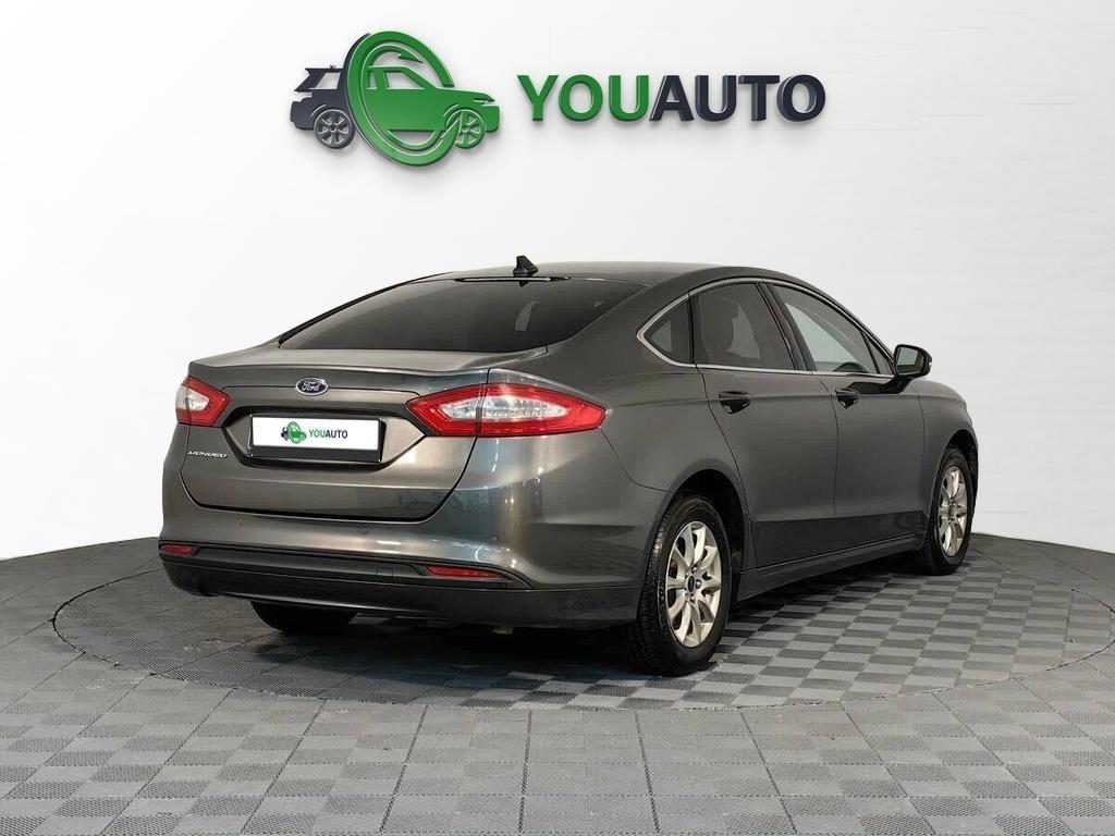 Ford Mondeo 2018, серый