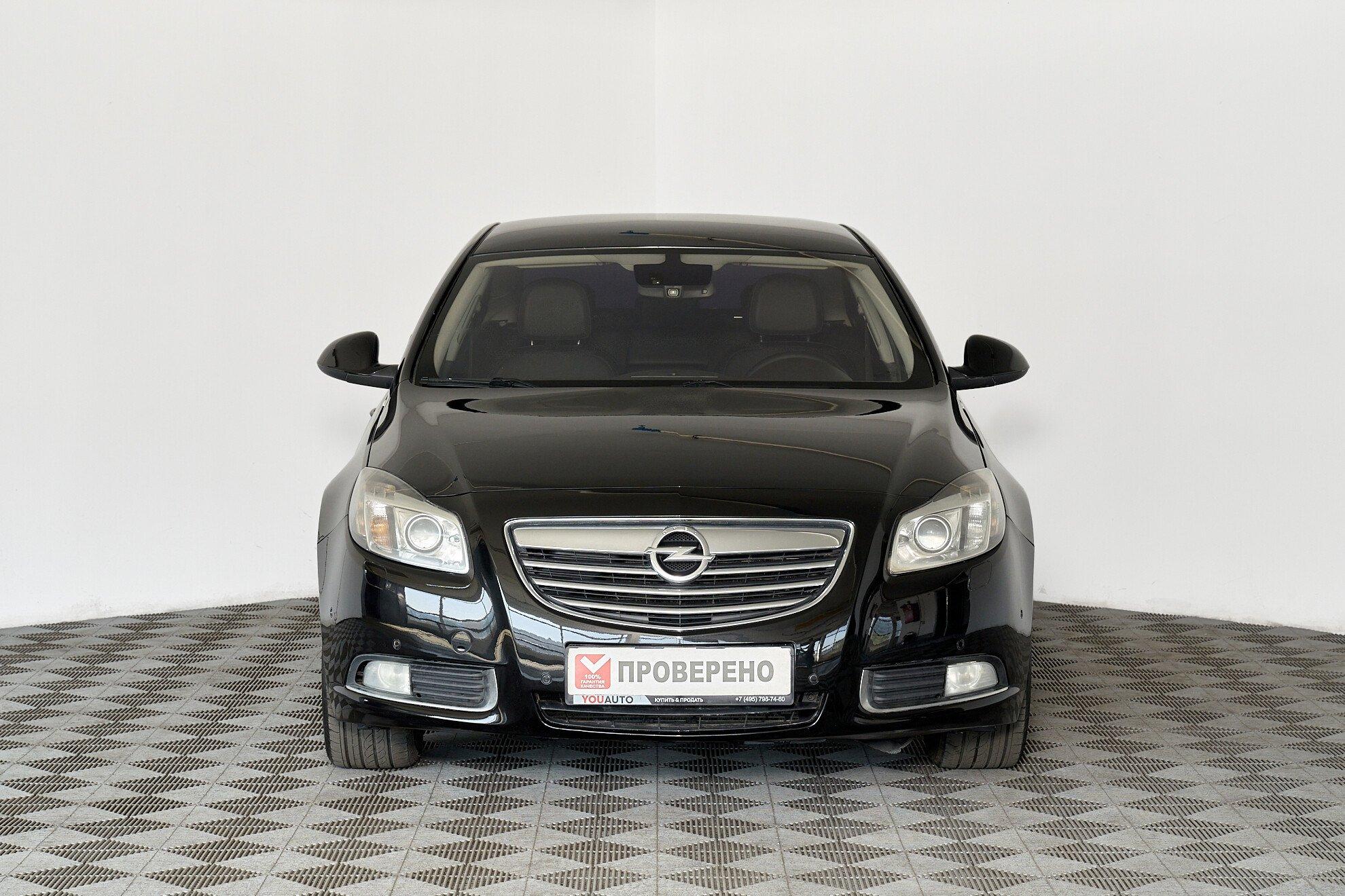 Opel Insignia 2012, черный