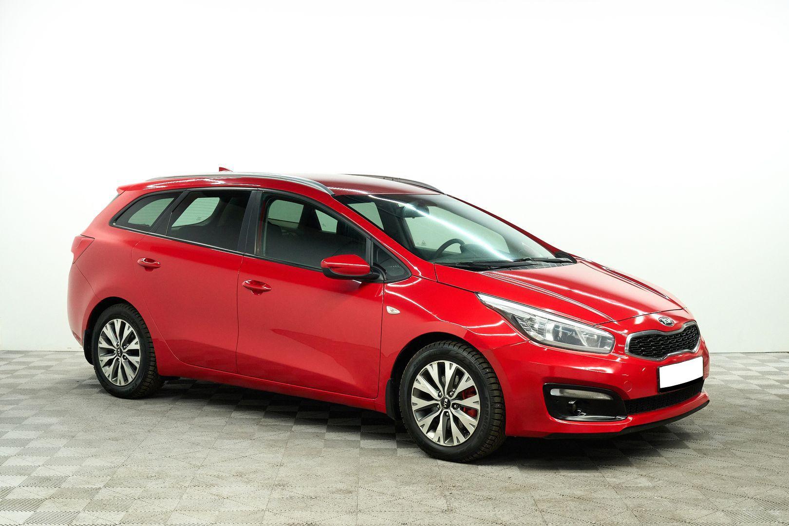 Kia Ceed 2018, красный