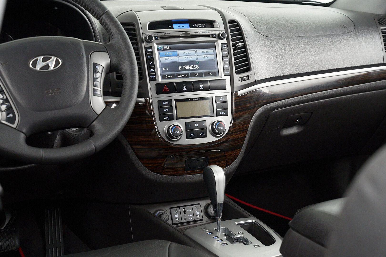Hyundai Santa Fe 2011, черный