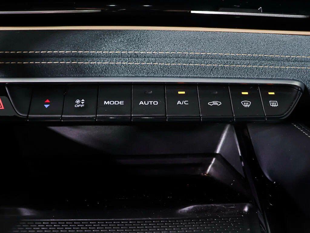 Geely Monjaro 2024, синий