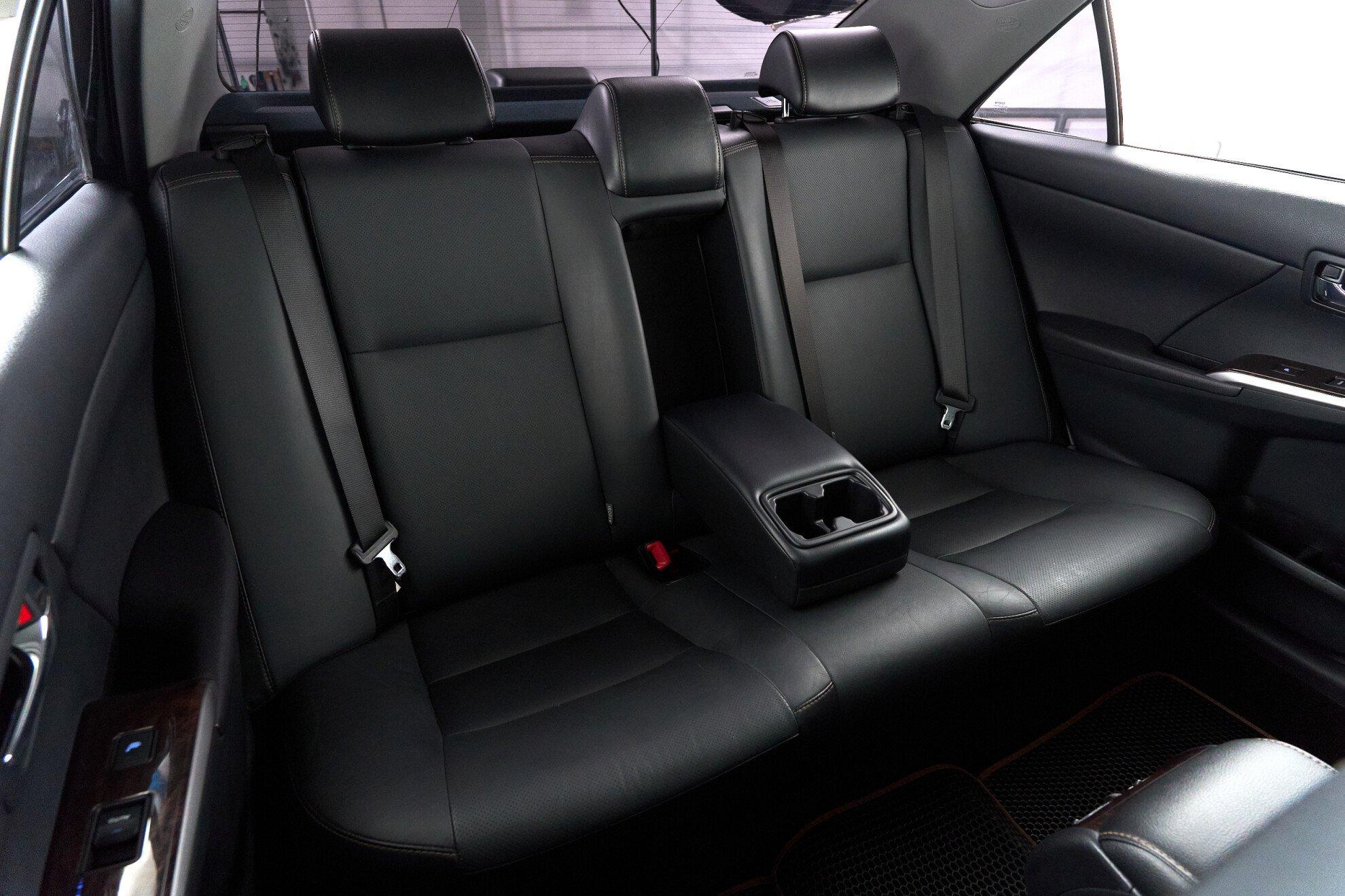 Toyota Camry 2016, черный