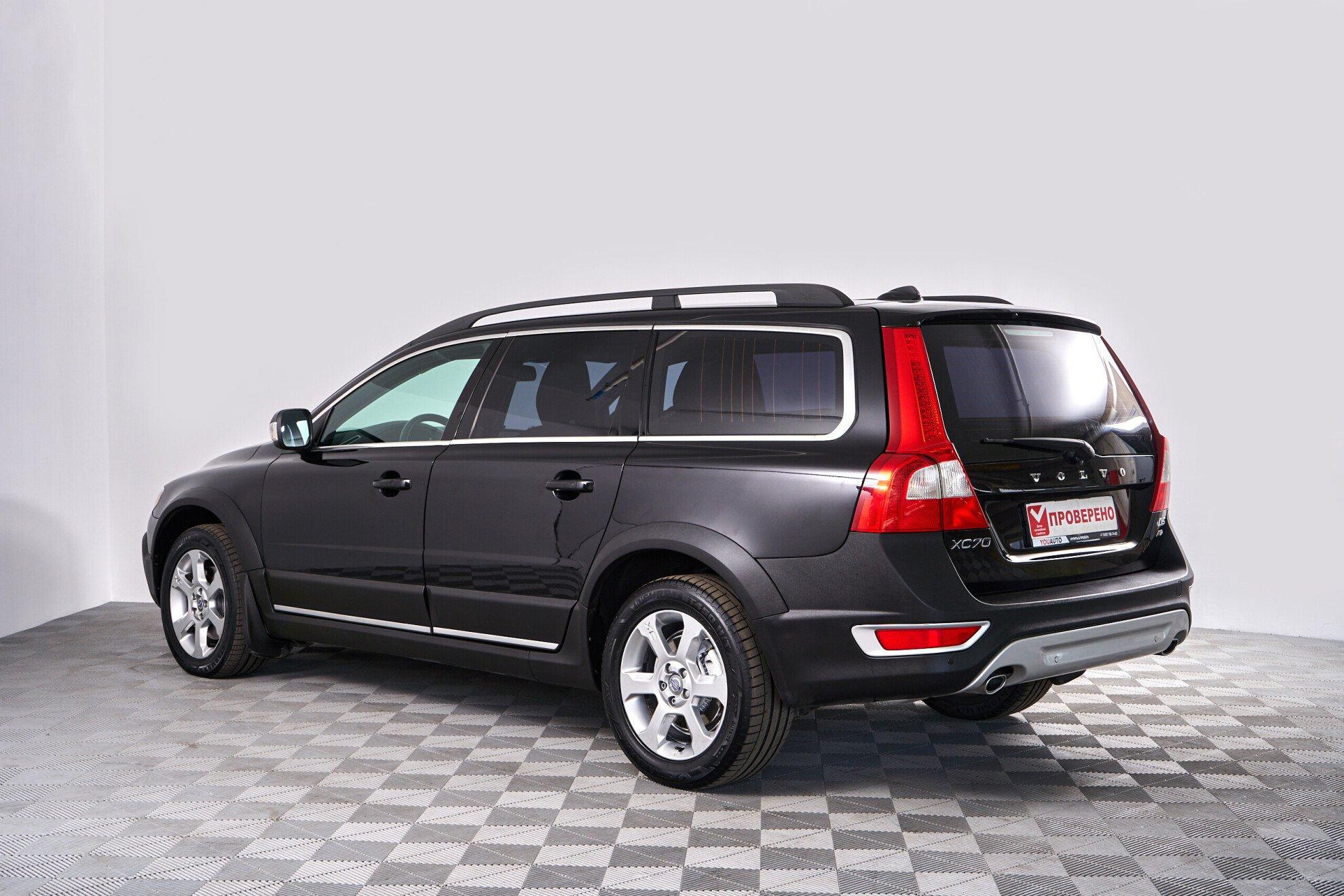 Volvo XC70 2011, черный