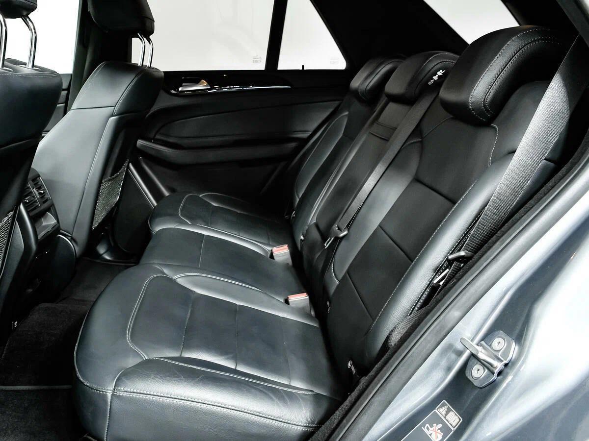 Mercedes-Benz GLE 2017, серый