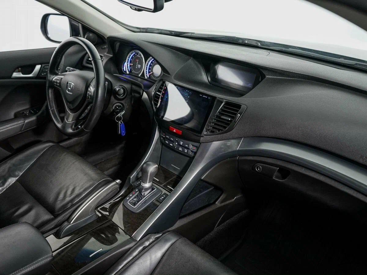 Honda Accord 2011, серый