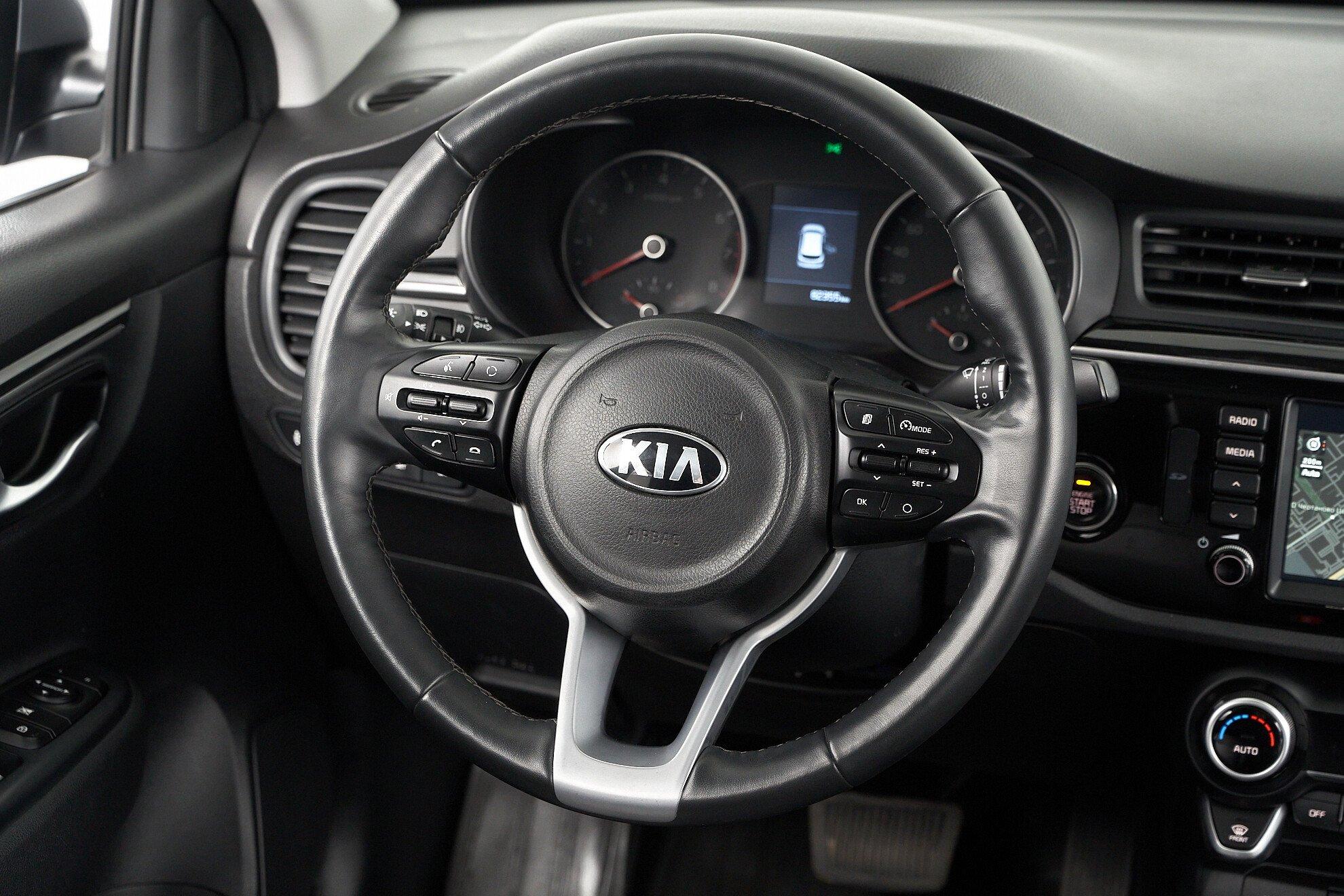 Kia Rio X-Line 2019, серый